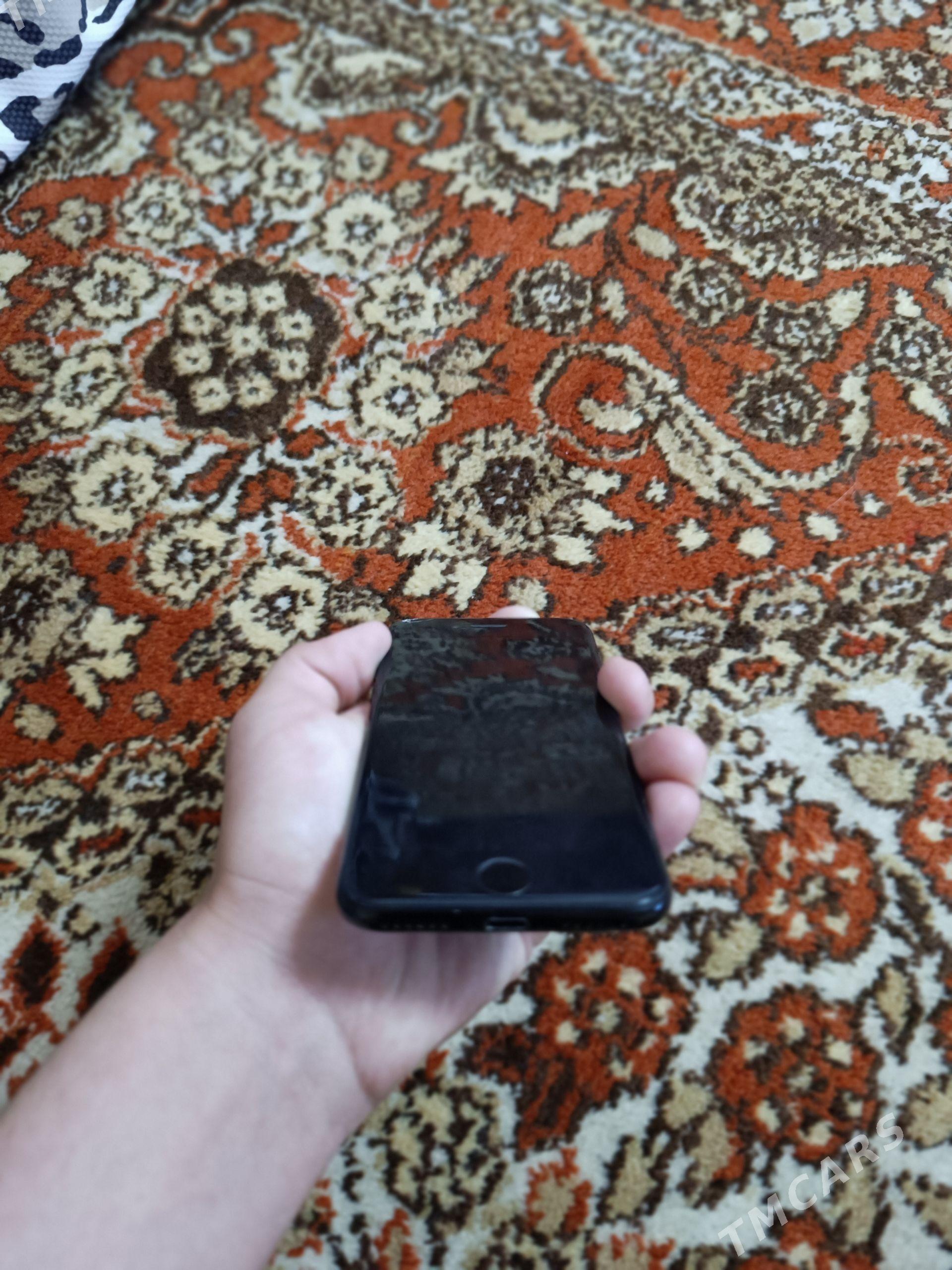 iPhone 7 - Дашогуз - img 1