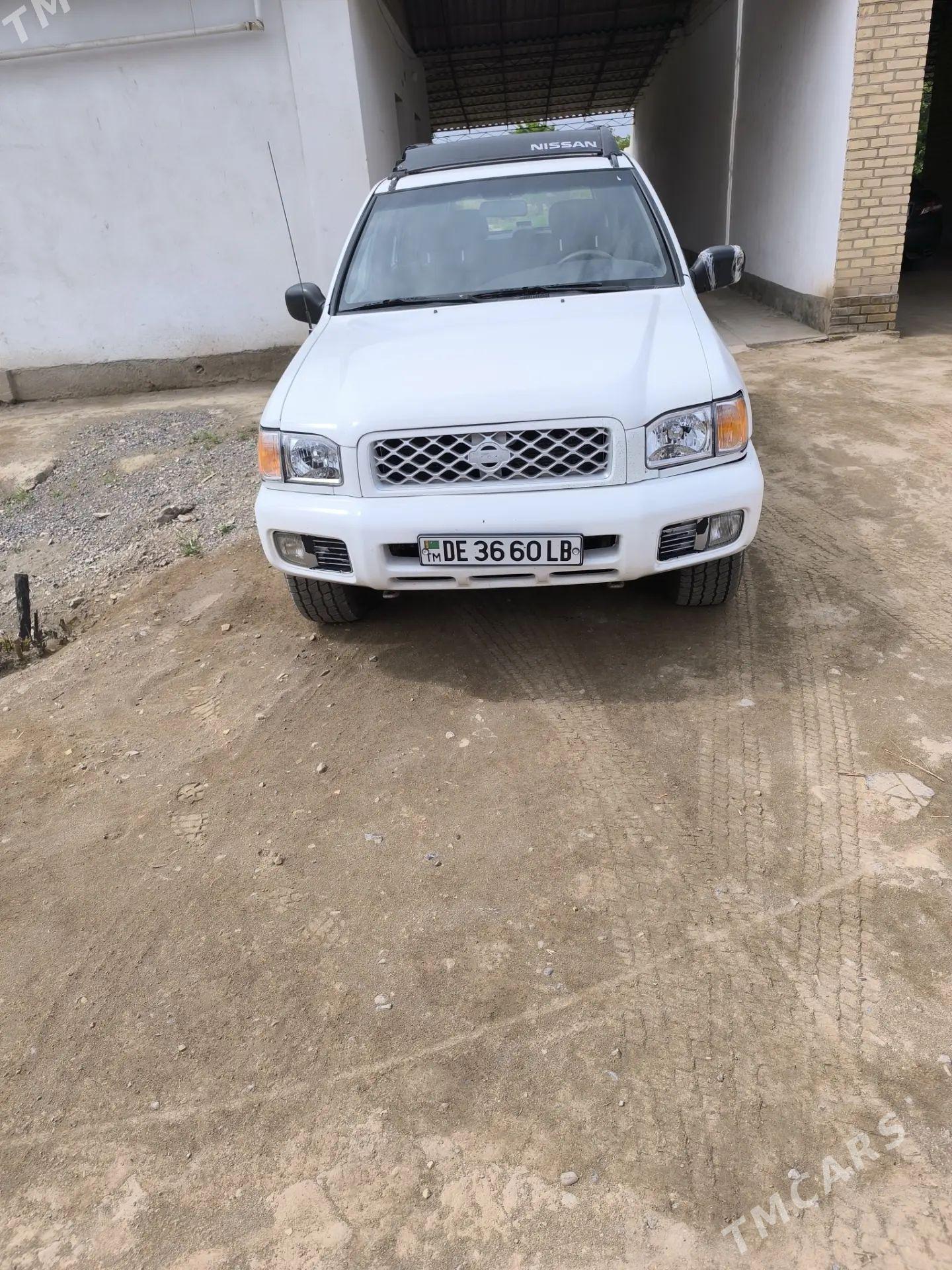 Nissan Pathfinder 2001 - 110 000 TMT - Халач - img 1