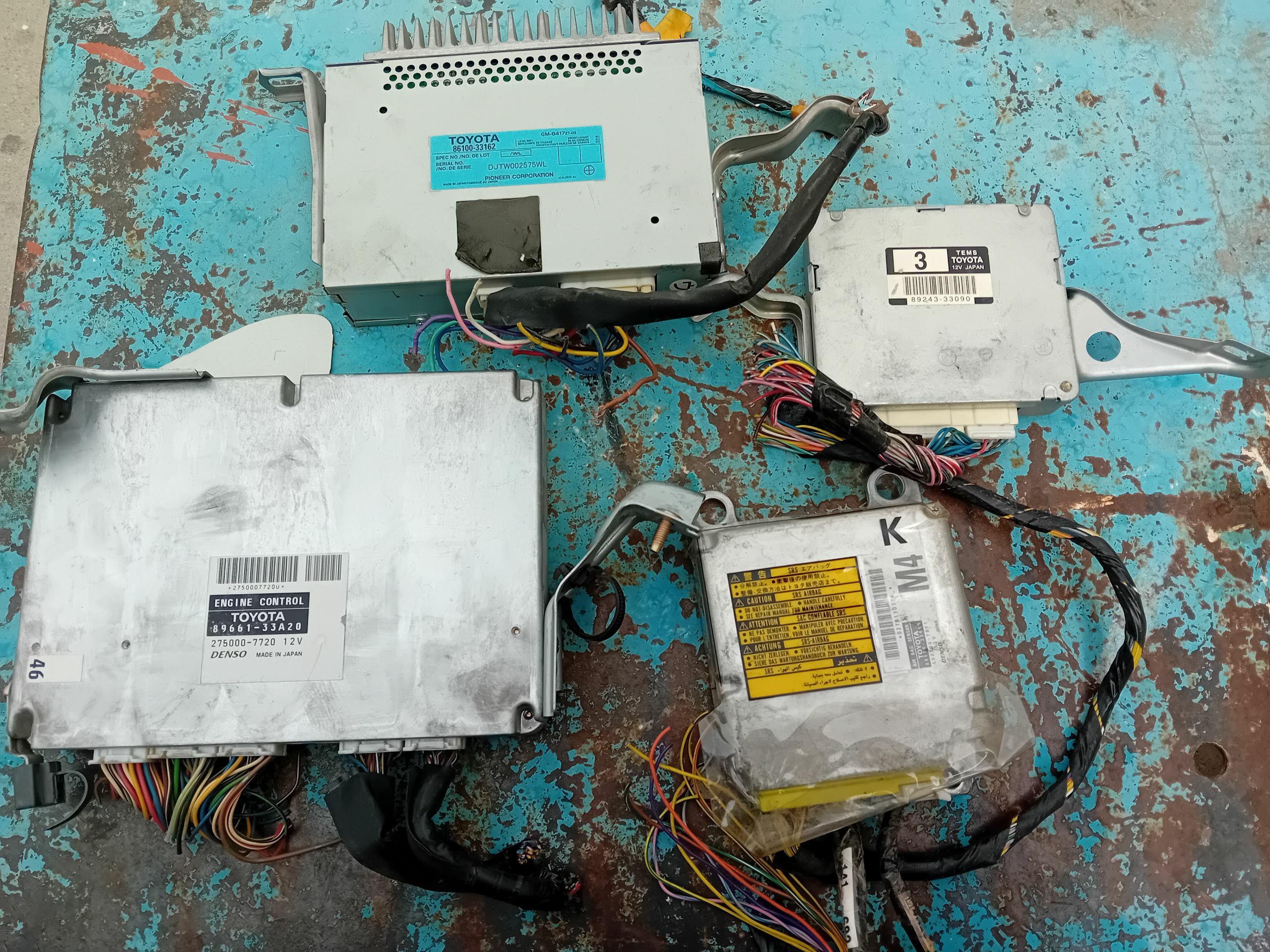 Компютерлер ES-330 600 TMT - 30 mkr - img 1