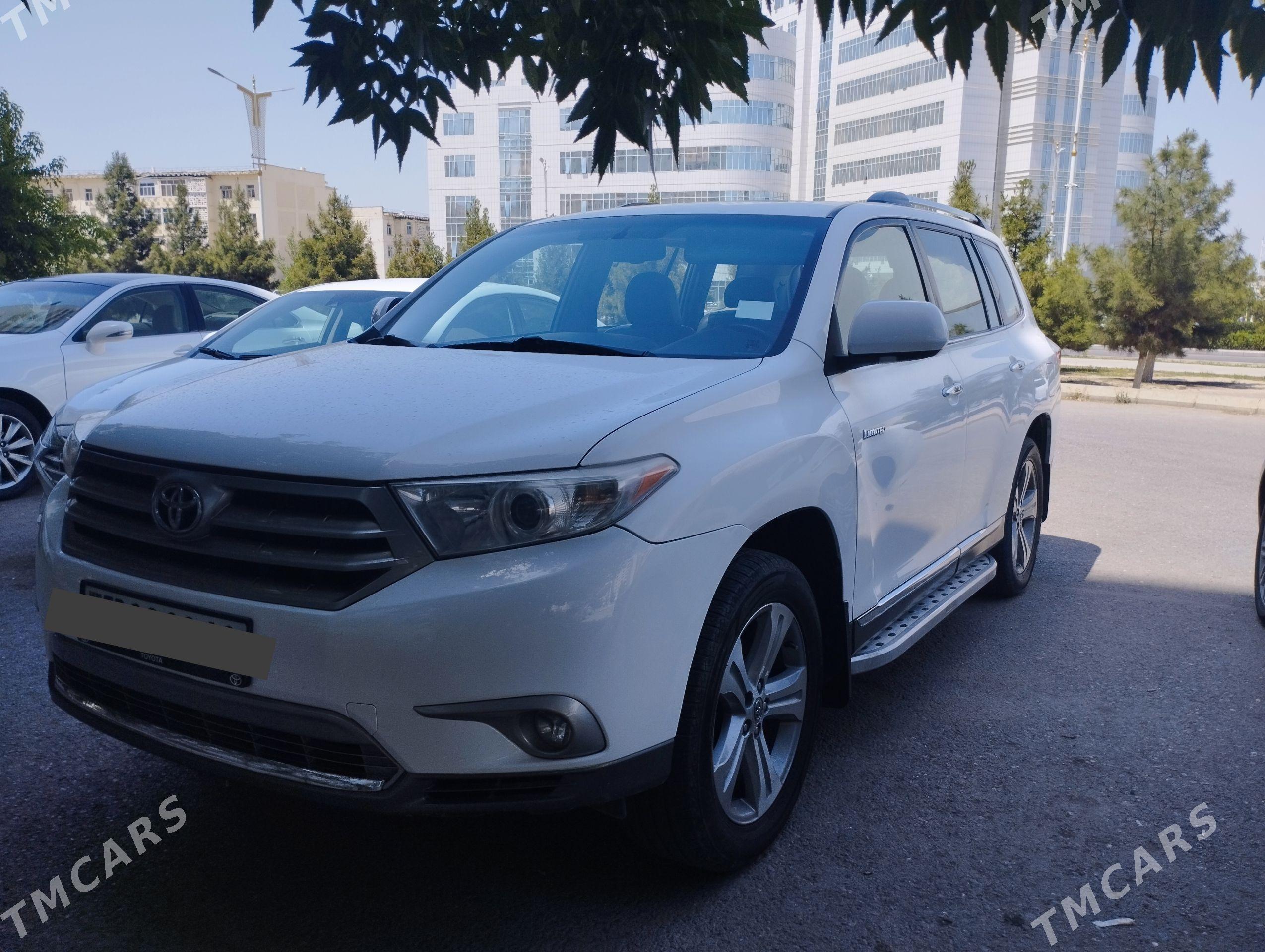 Toyota Highlander 2012 - 370 000 TMT - Арзув - img 1