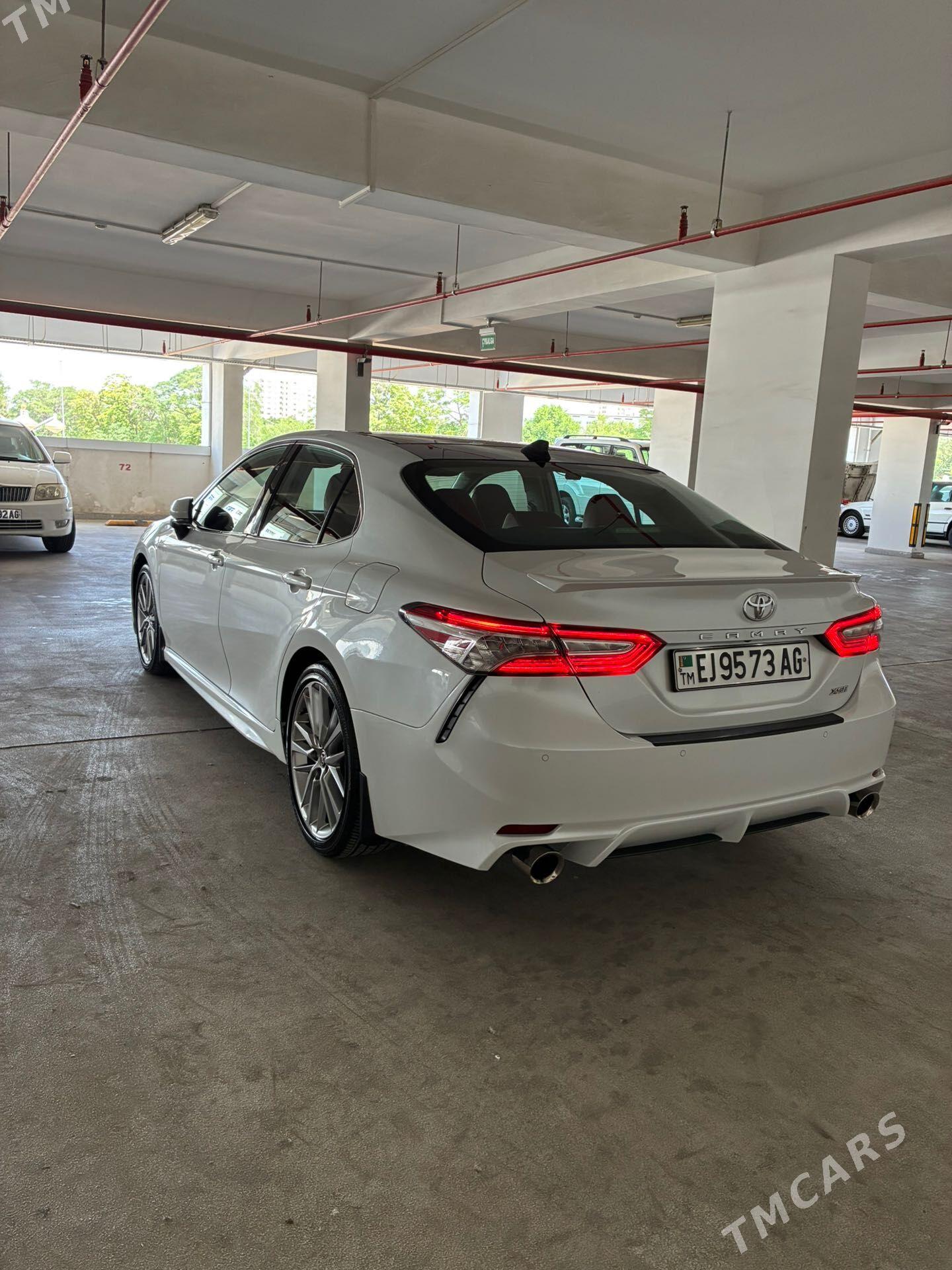 Toyota Camry 2021 - 440 000 TMT - Aşgabat - img 1