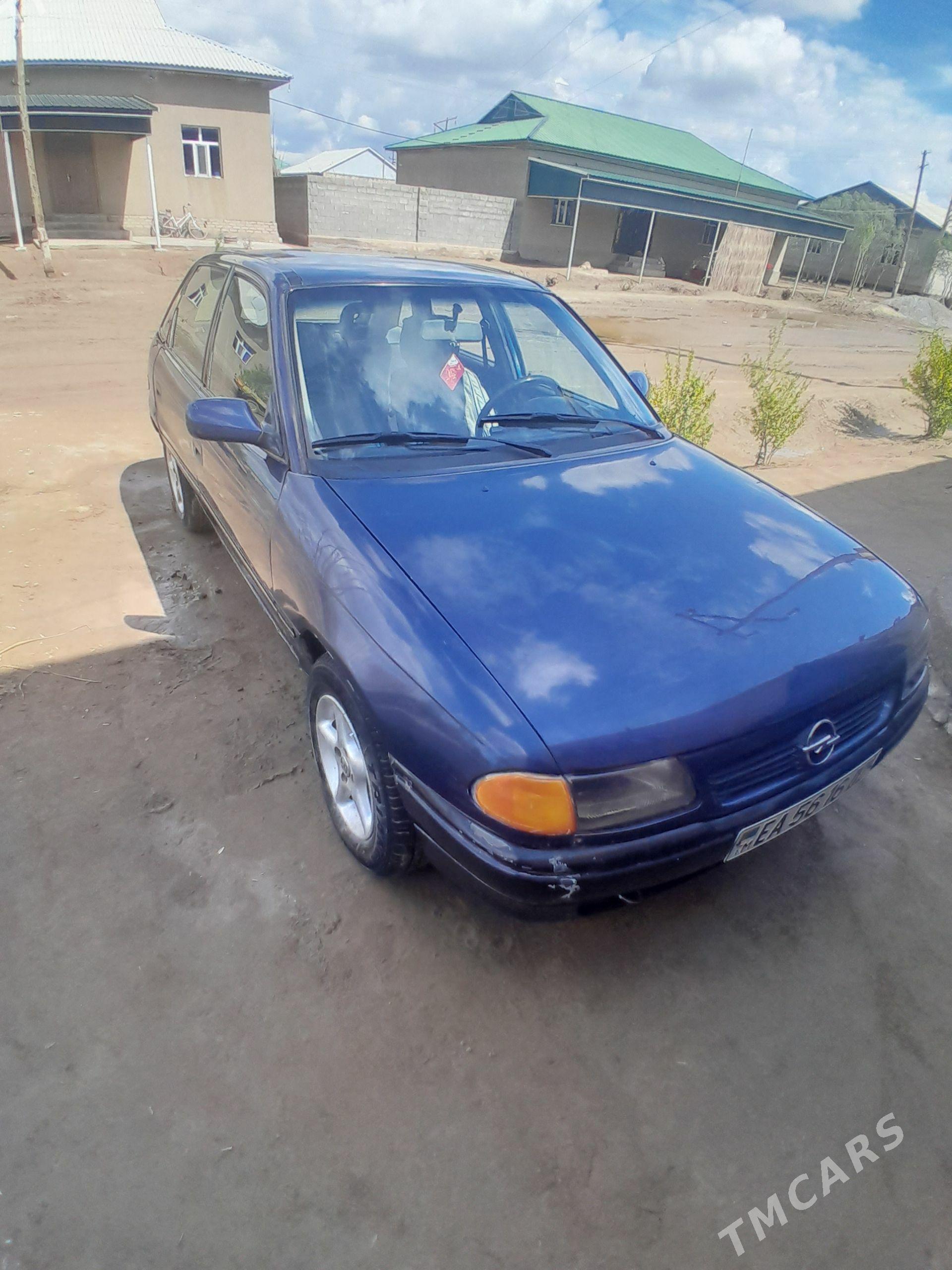 Opel Astra 1993 - 33 000 TMT - Кёнеургенч - img 1