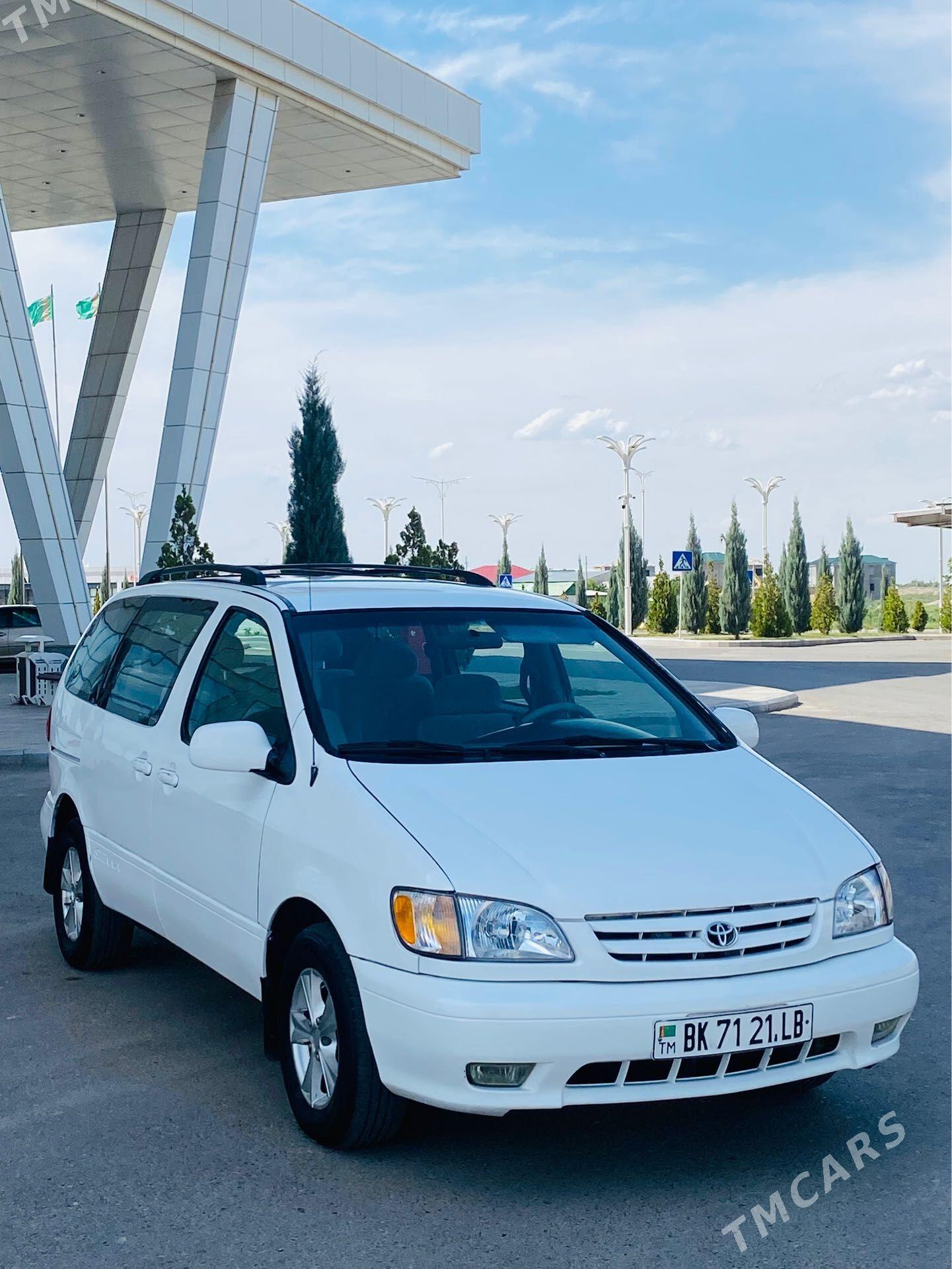 Toyota Sienna 2000 - 170 000 TMT - Туркменабат - img 1