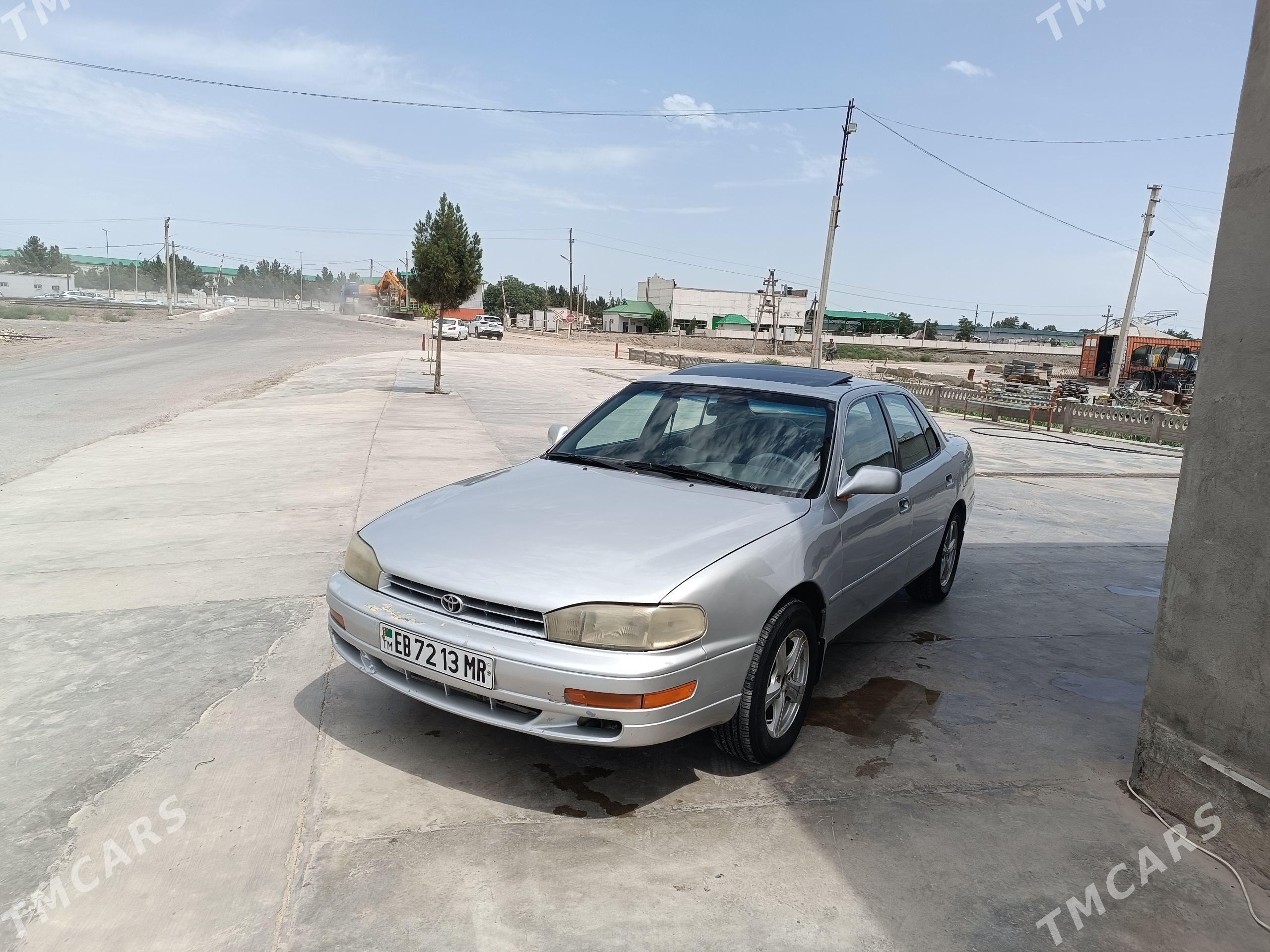 Toyota Camry 1994 - 110 000 TMT - Mary - img 1