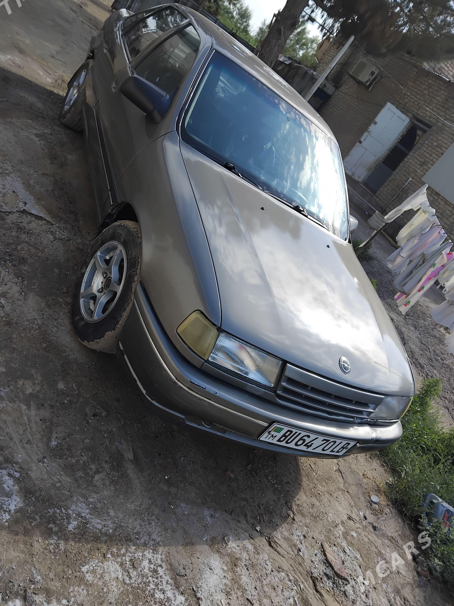 Opel Vectra 1992 - 36 000 TMT - Türkmenabat - img 1