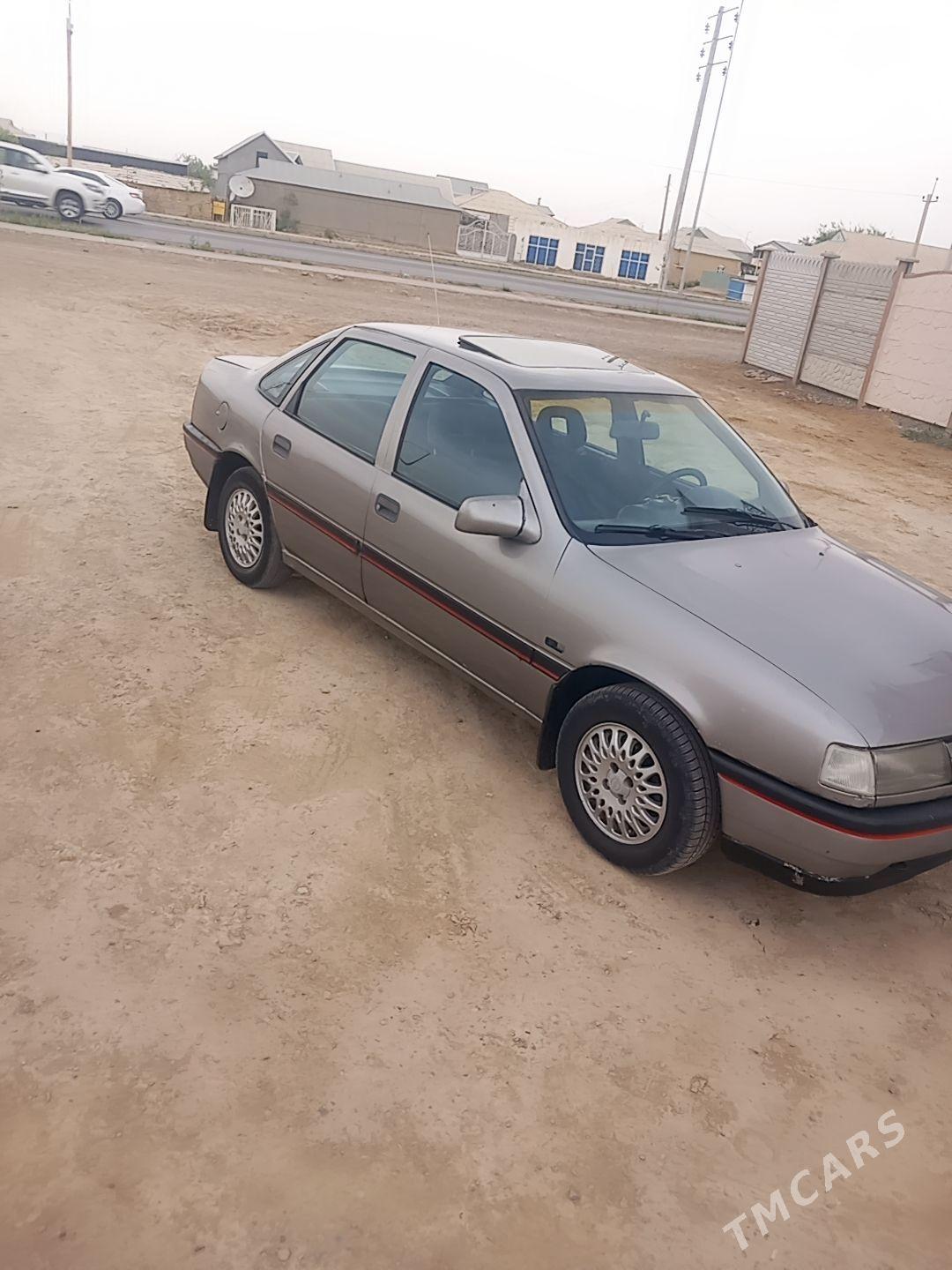 Opel Vectra 1991 - 38 000 TMT - Mary - img 1