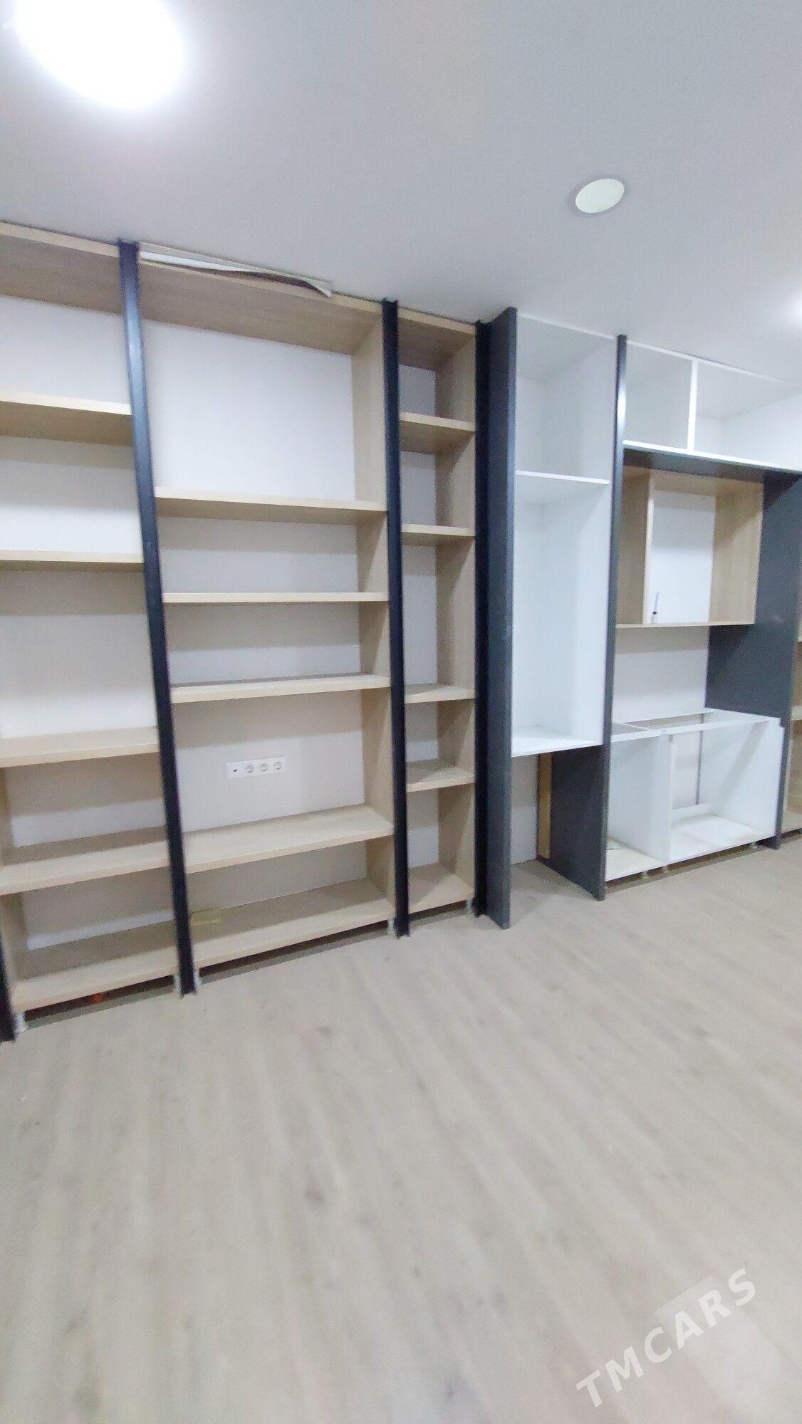 Satlyk seh uçin ýer 220m² - Hitrowka - img 1