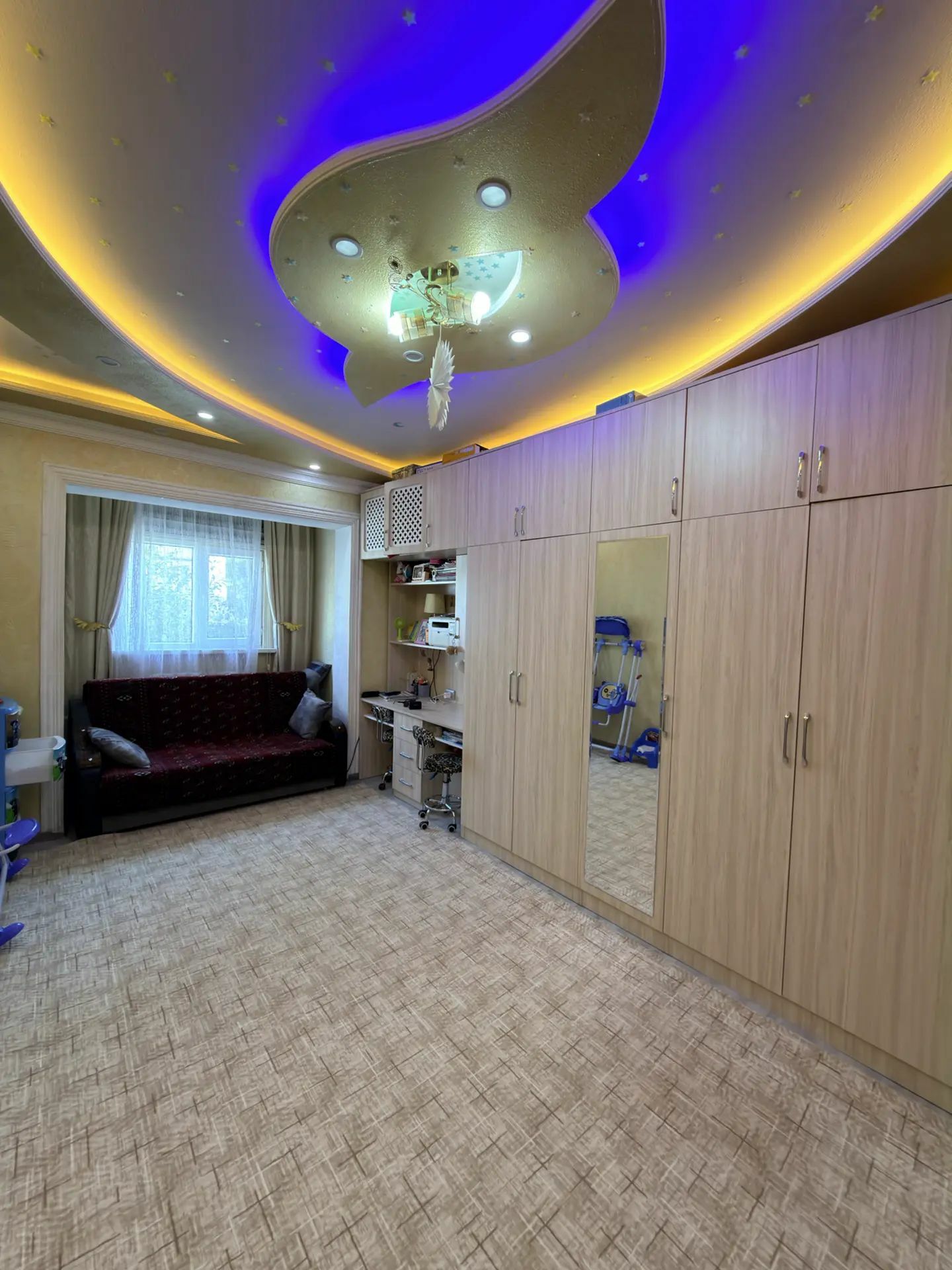 ARZAN JAYMIR 3 9/1ET 2 KOM - Мир 3 - img 1
