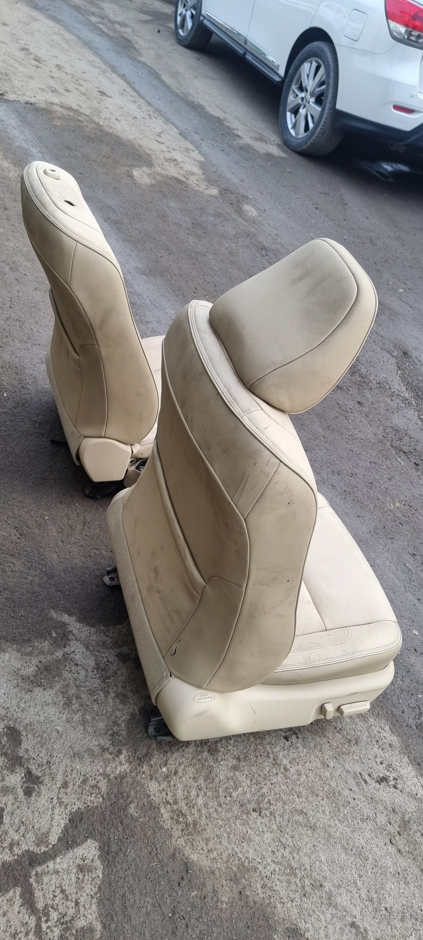 Sideniya Camry 15-17 ýyl Xle 5 000 TMT - Бедев - img 1