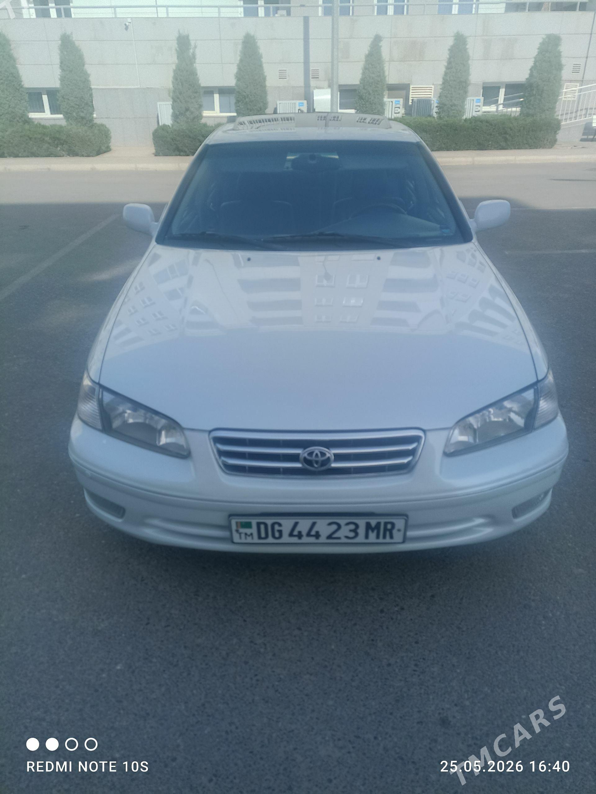 Toyota Camry 2000 - 190 000 TMT - Мары - img 1