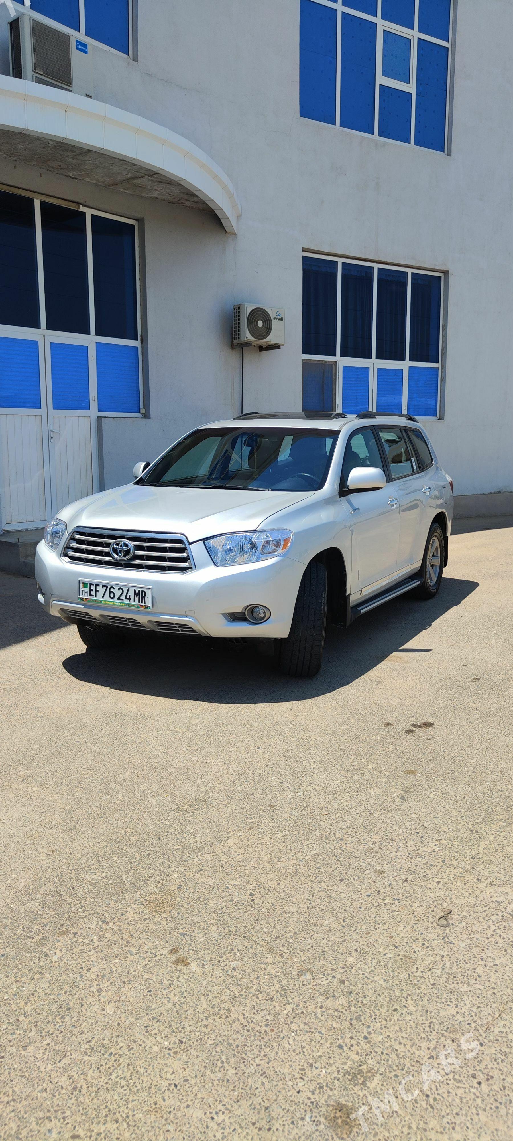 Toyota Highlander 2010 - 350 000 TMT - Мургап - img 1