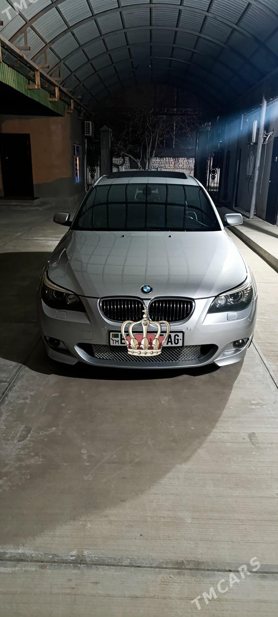 BMW E60 2007 - 220 000 TMT - Howdan "W" - img 1
