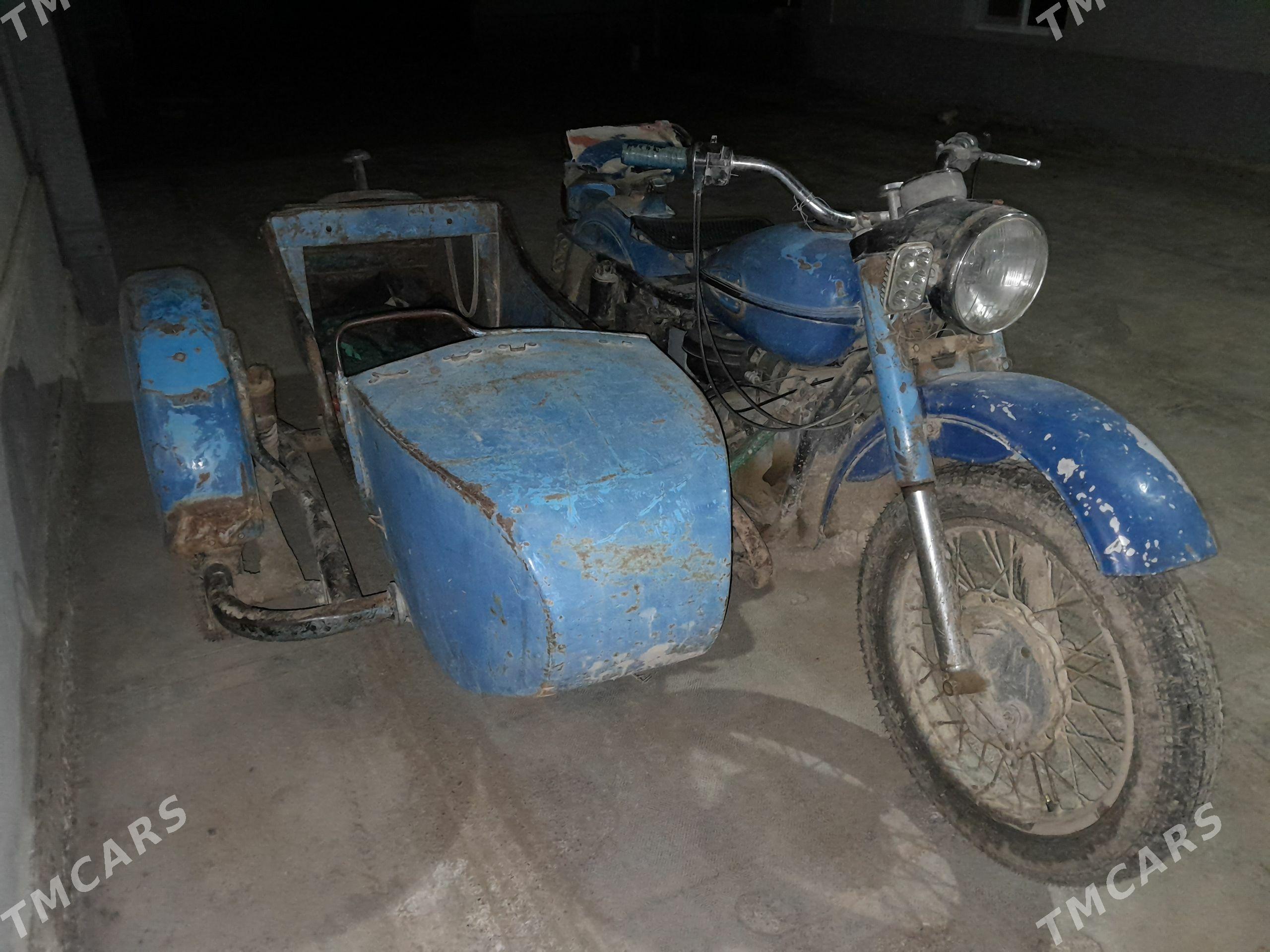 Ural 5557 1988 - 7 000 TMT - Mary - img 1