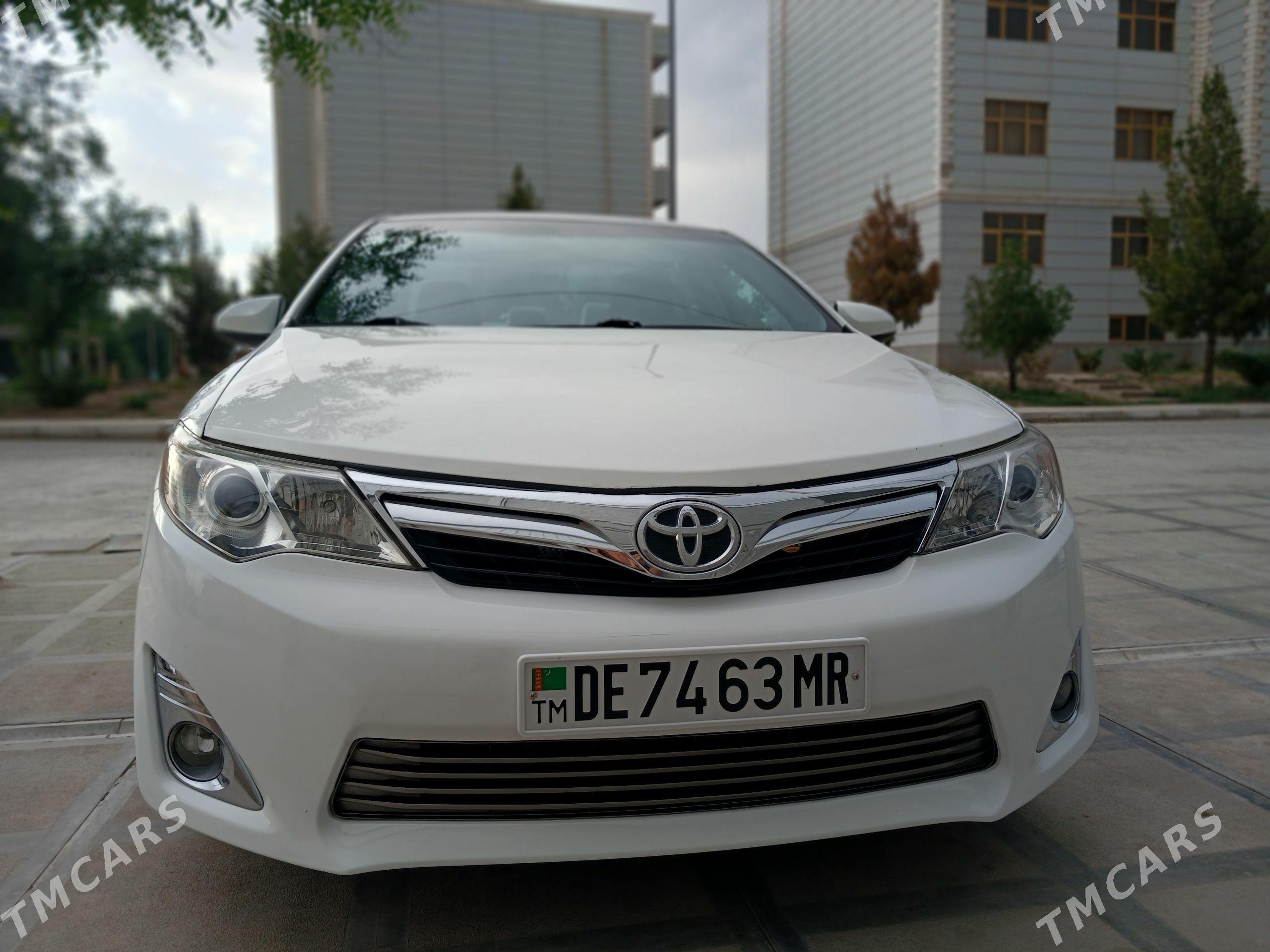 Toyota Camry 2013 - 260 000 TMT - Мары - img 1