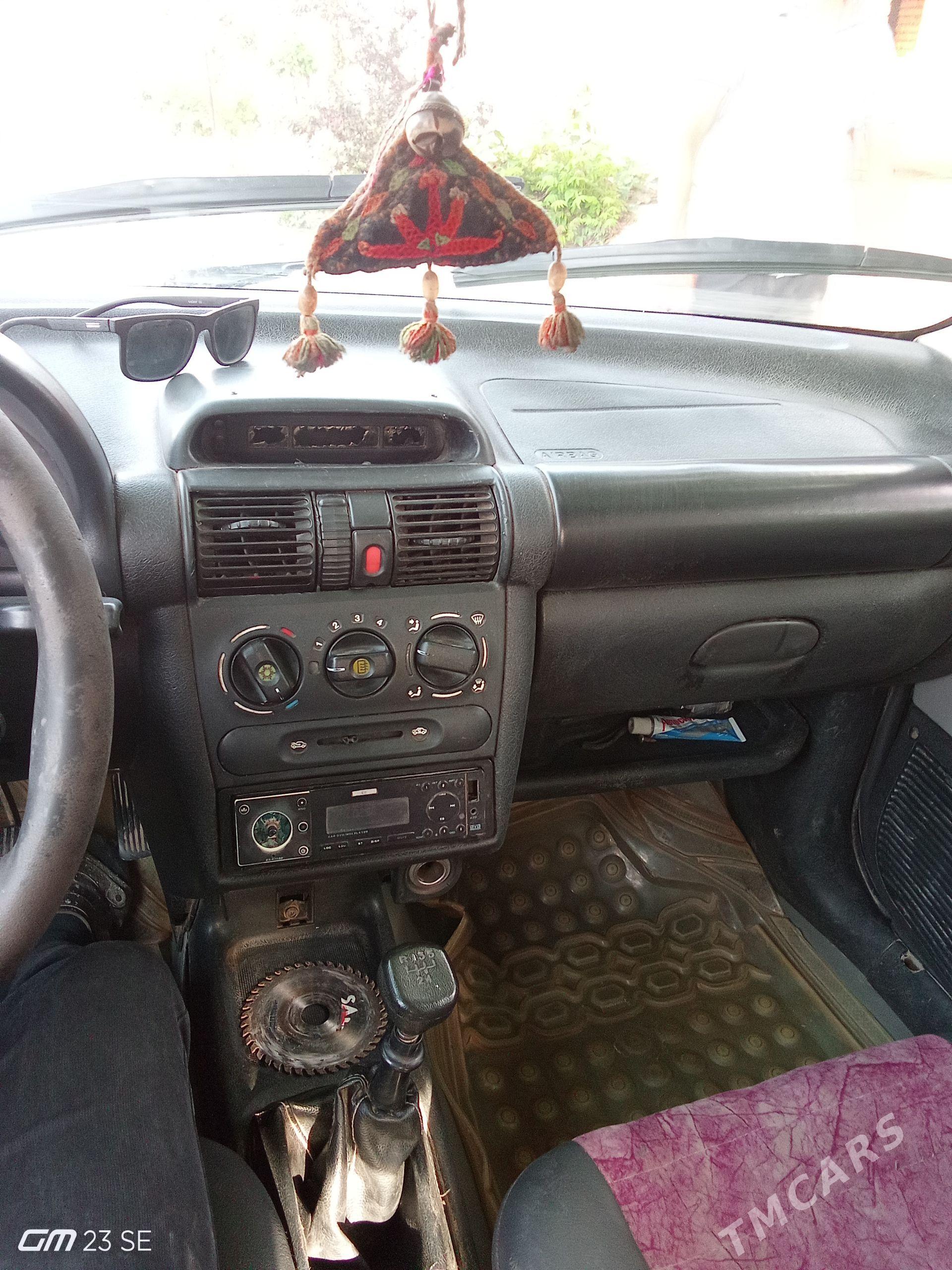 Opel Vita 1997 - 28 000 TMT - Халач - img 1