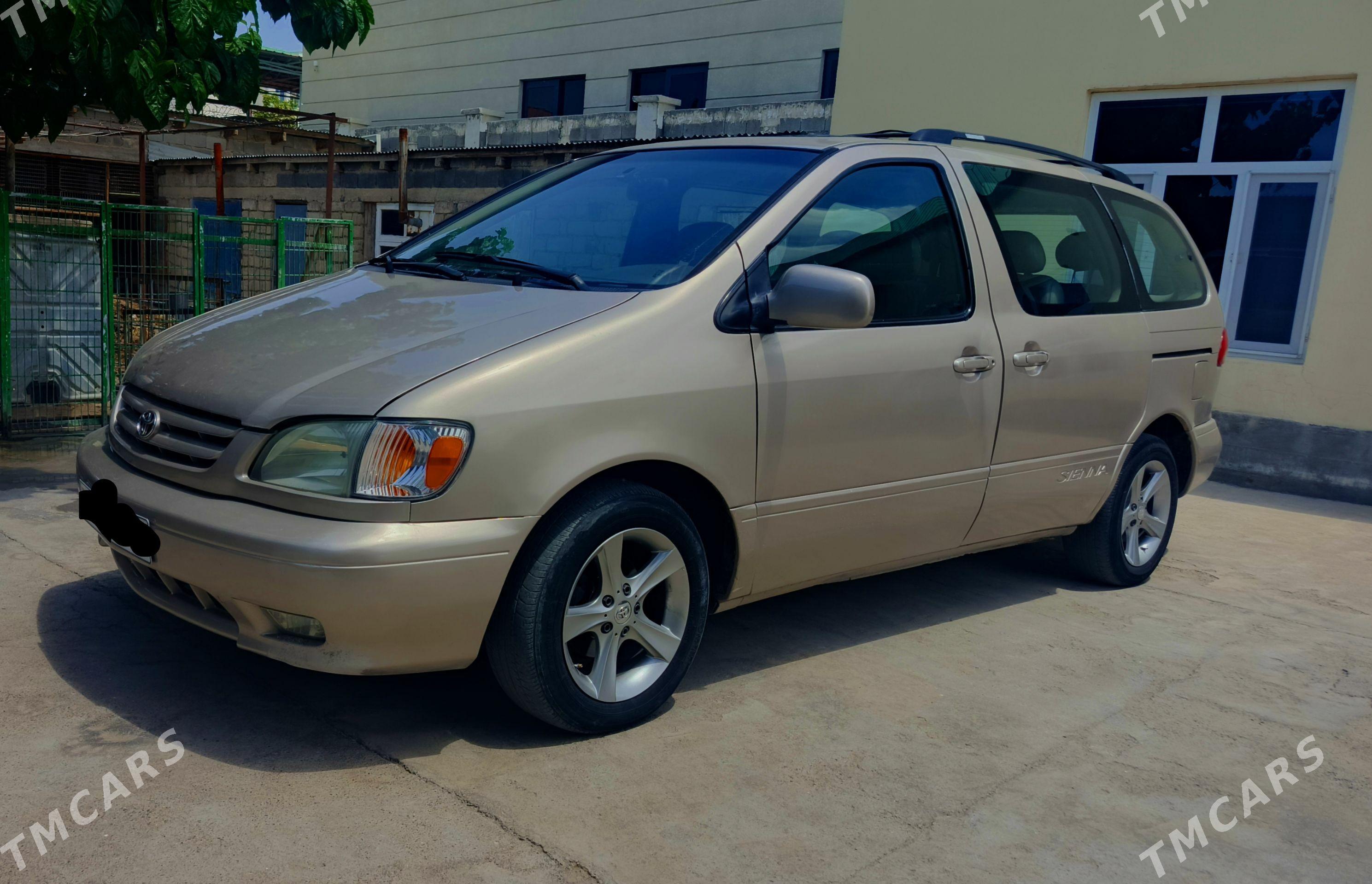 Toyota Sienna 2002 - 190 000 TMT - Ашхабад - img 1