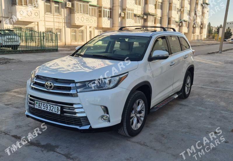 Toyota Highlander 2016 - 440 000 TMT - Фарап - img 1