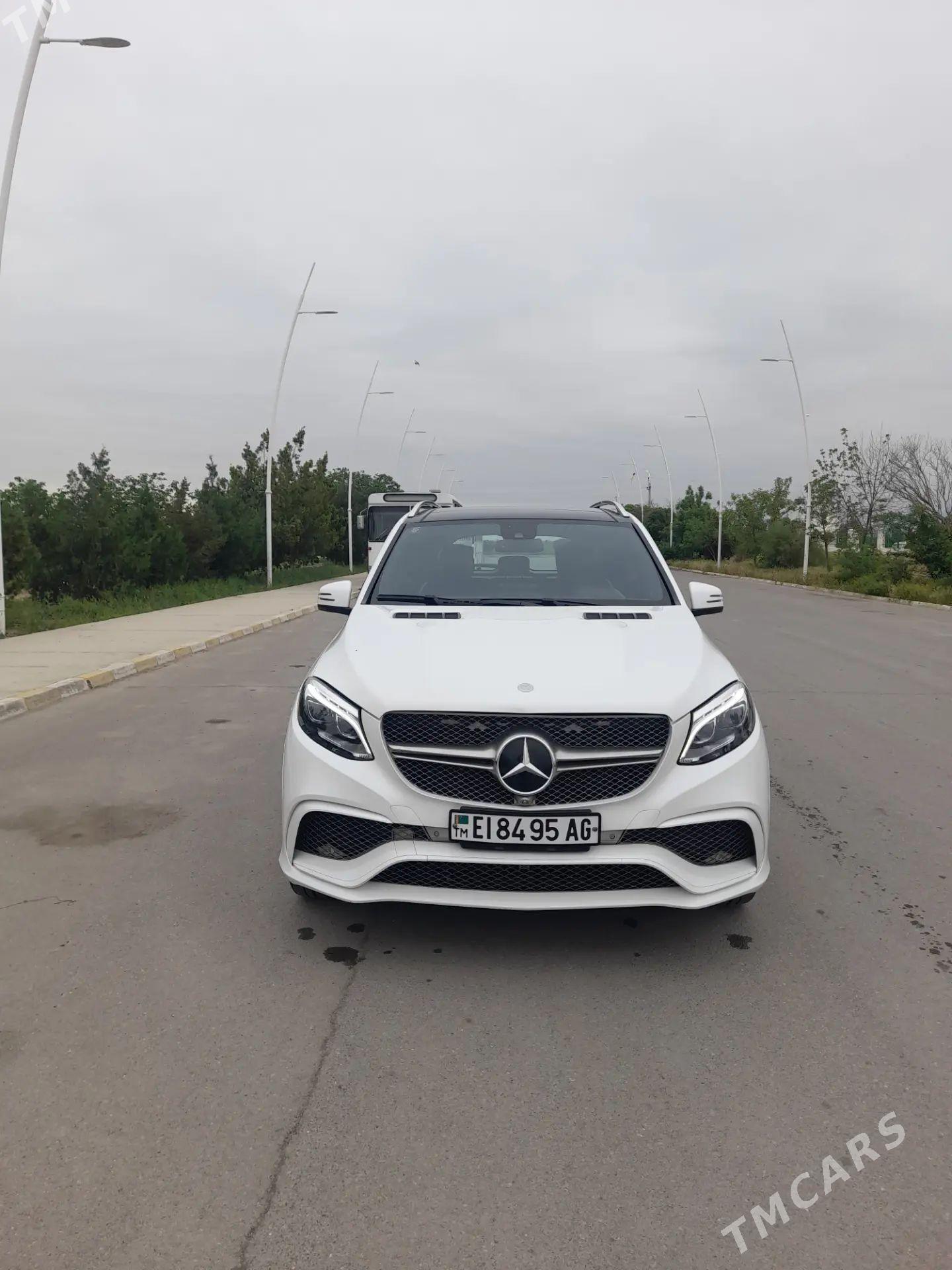 Mercedes-Benz C350 2014 - 620 000 TMT - Ашхабад - img 1