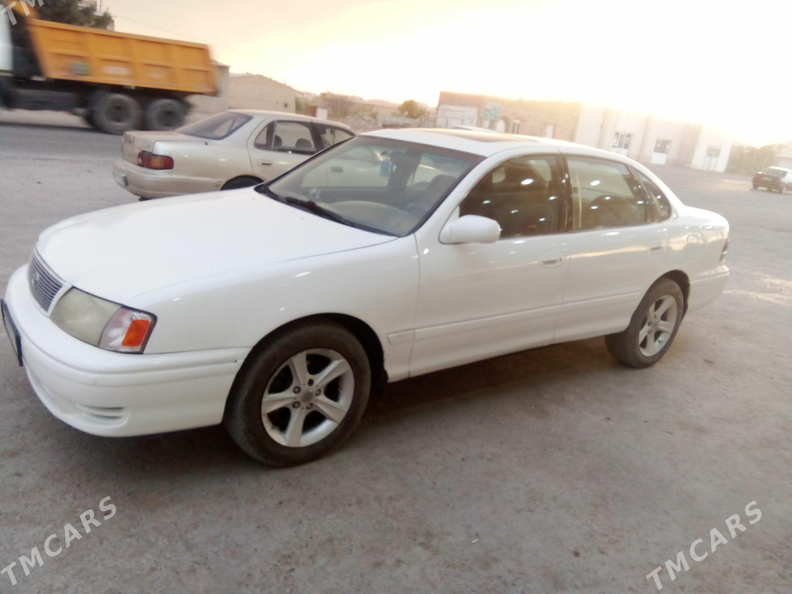 Toyota Avalon 1996 - 112 000 TMT - Мары - img 1