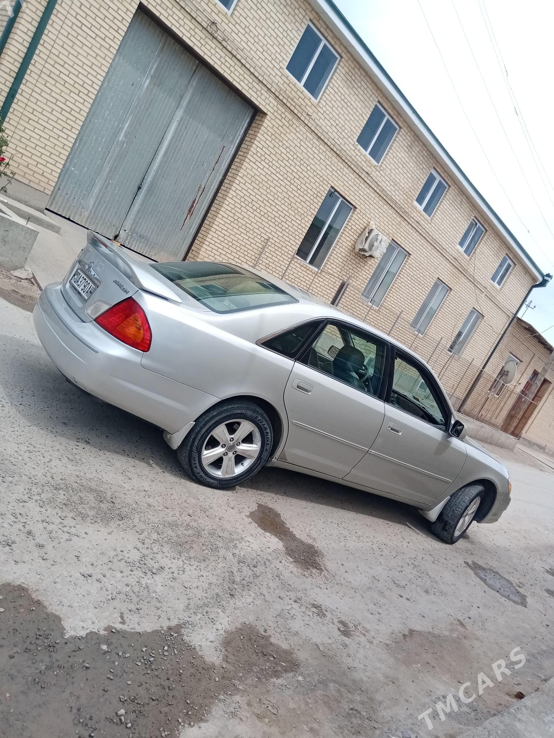 Toyota Avalon 2001 - 220 000 TMT - Дянев - img 1
