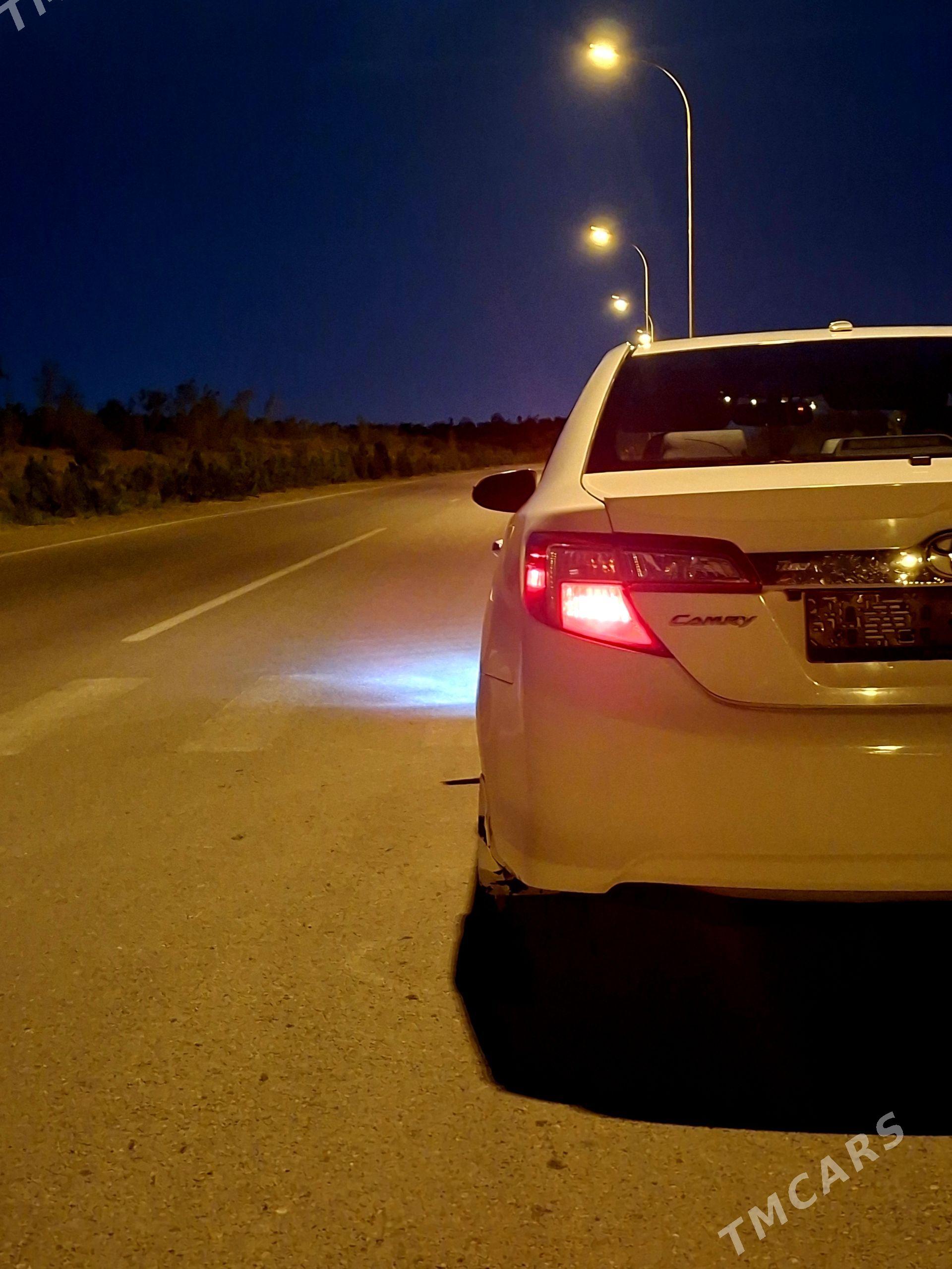 Toyota Camry 2013 - 238 000 TMT - Ашхабад - img 1