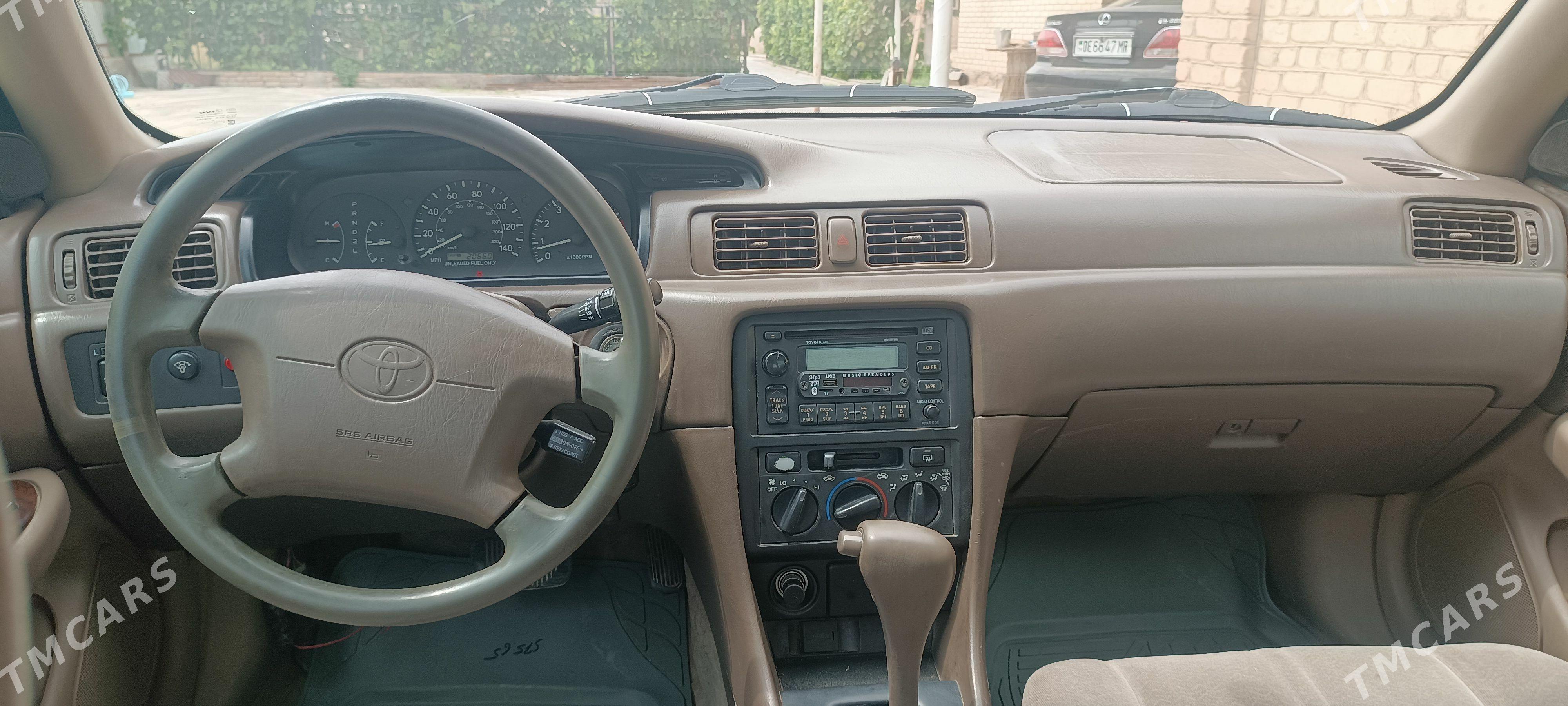 Toyota Camry 1999 - 135 000 TMT - Сакарчага - img 1
