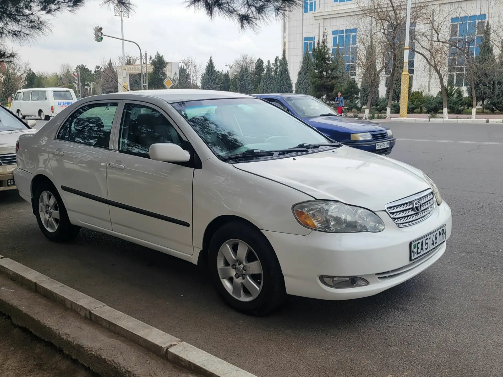 Toyota Corolla 2005 - 130 000 TMT - Мары - img 1