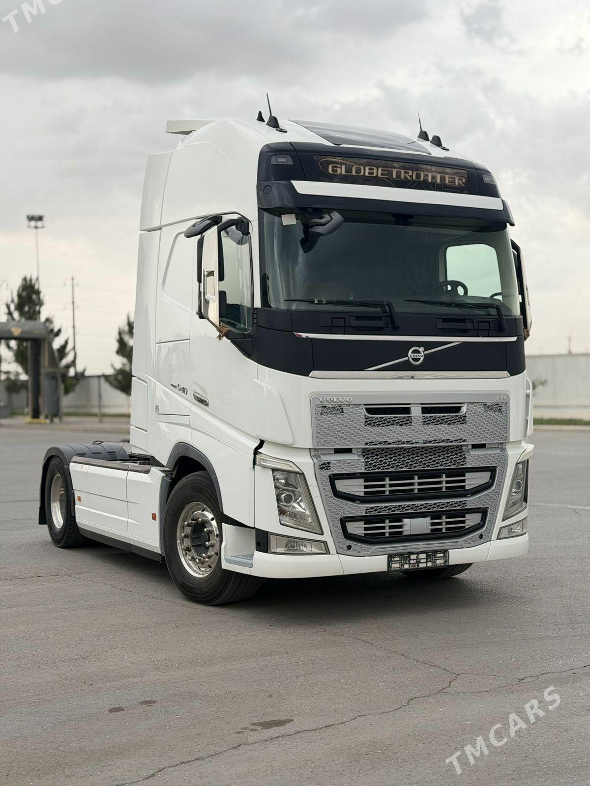 Volvo FH 500 2017 - 1 400 000 TMT - Aşgabat - img 1