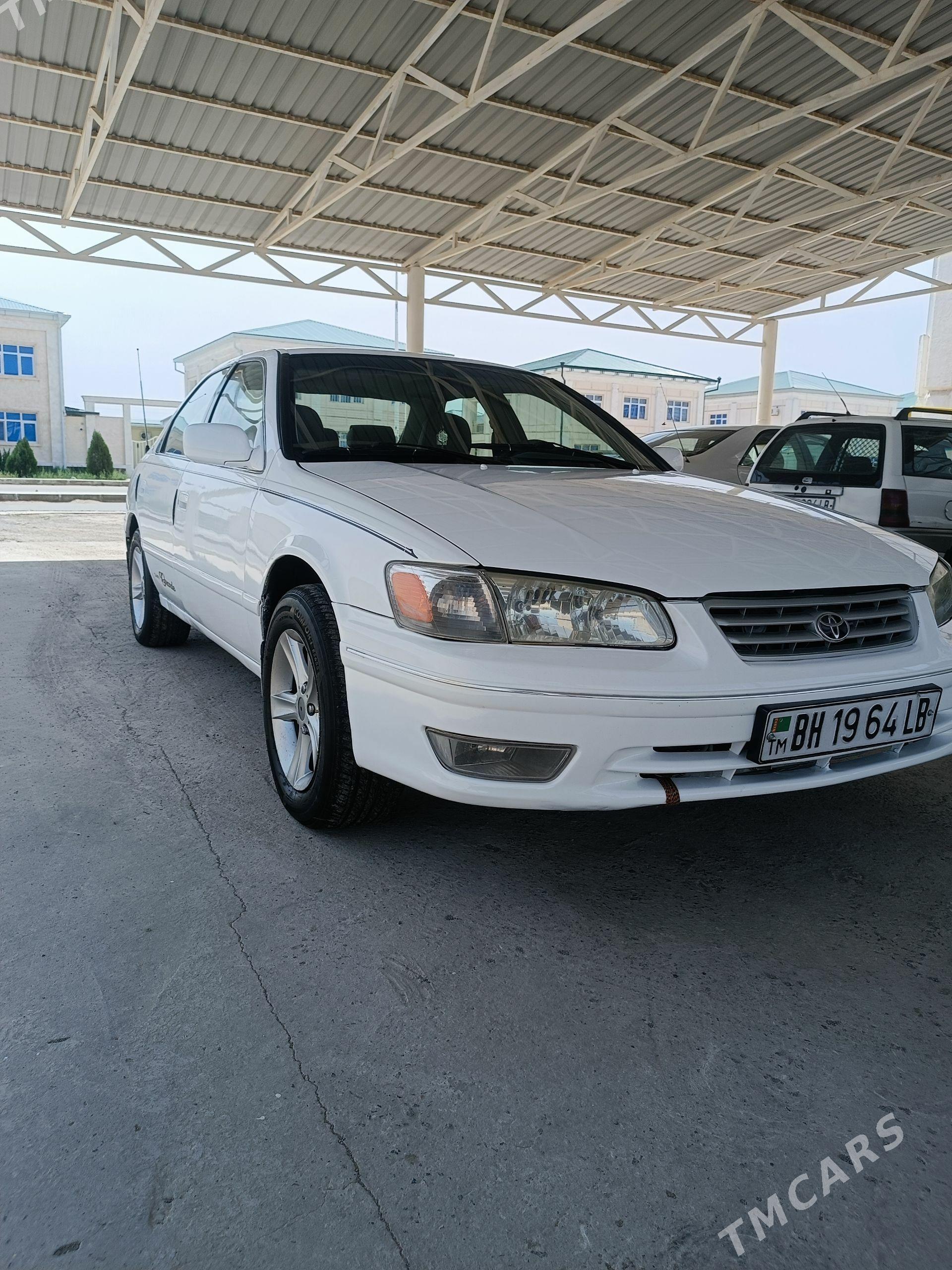 Toyota Camry 2000 - 142 000 TMT - Туркменабат - img 1