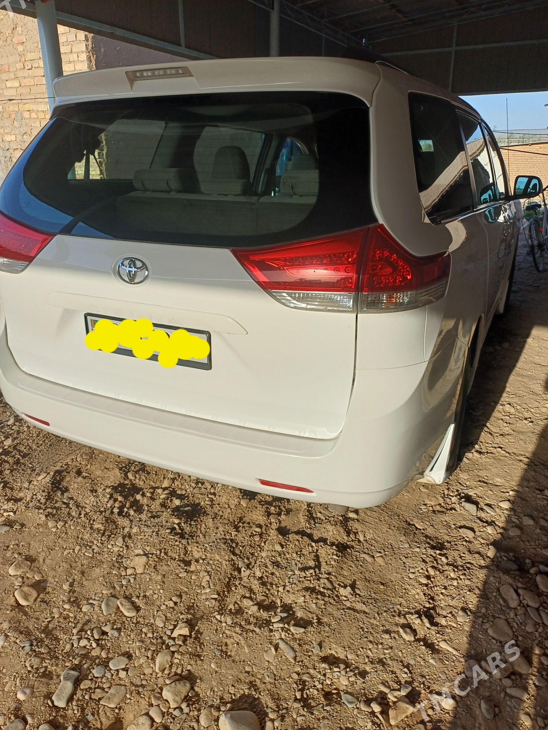 Toyota Sienna 2012 - 319 000 TMT - Tagtabazar - img 1