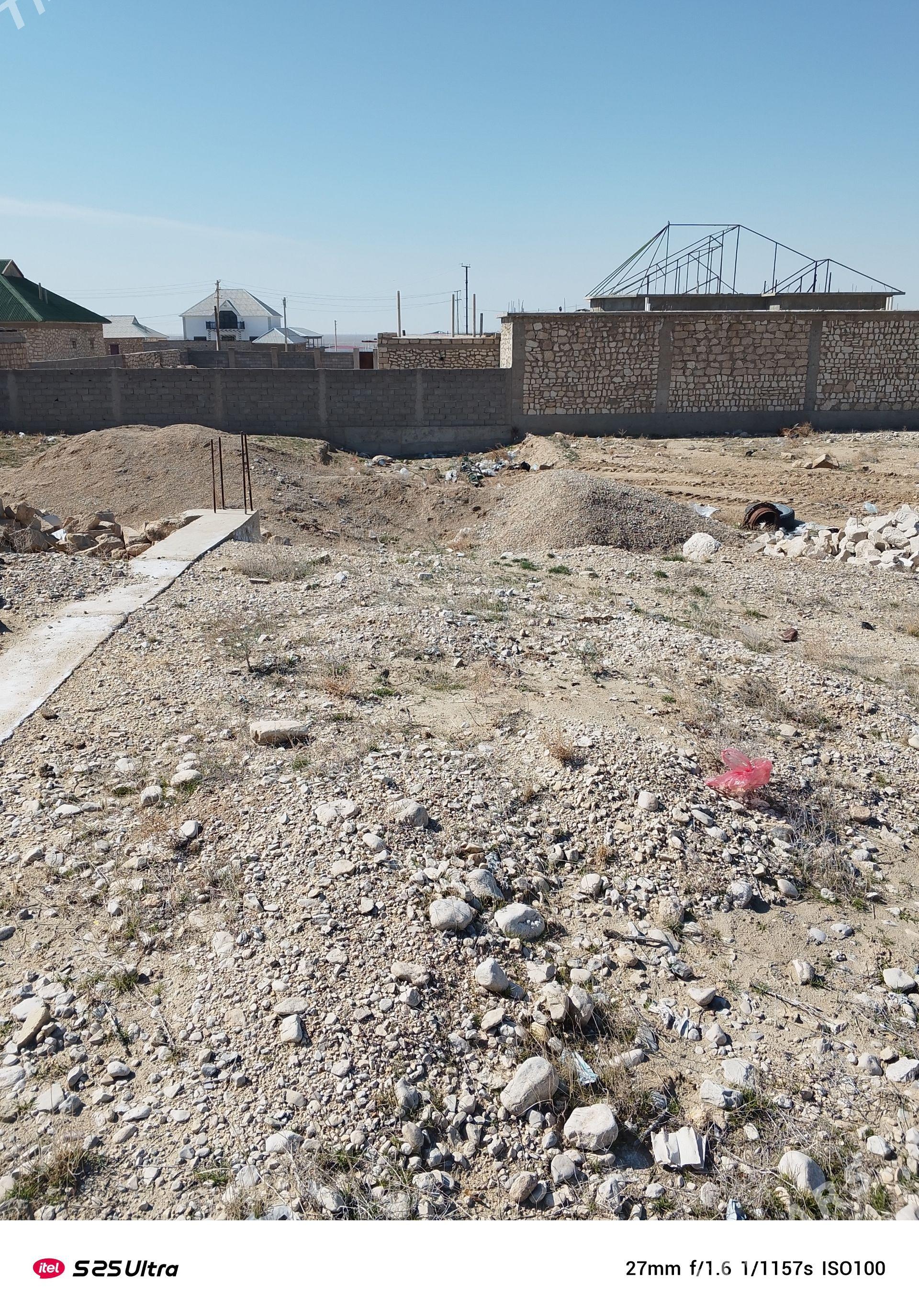 Nebitçi 42 yer 20×40 - Балканабат - img 1