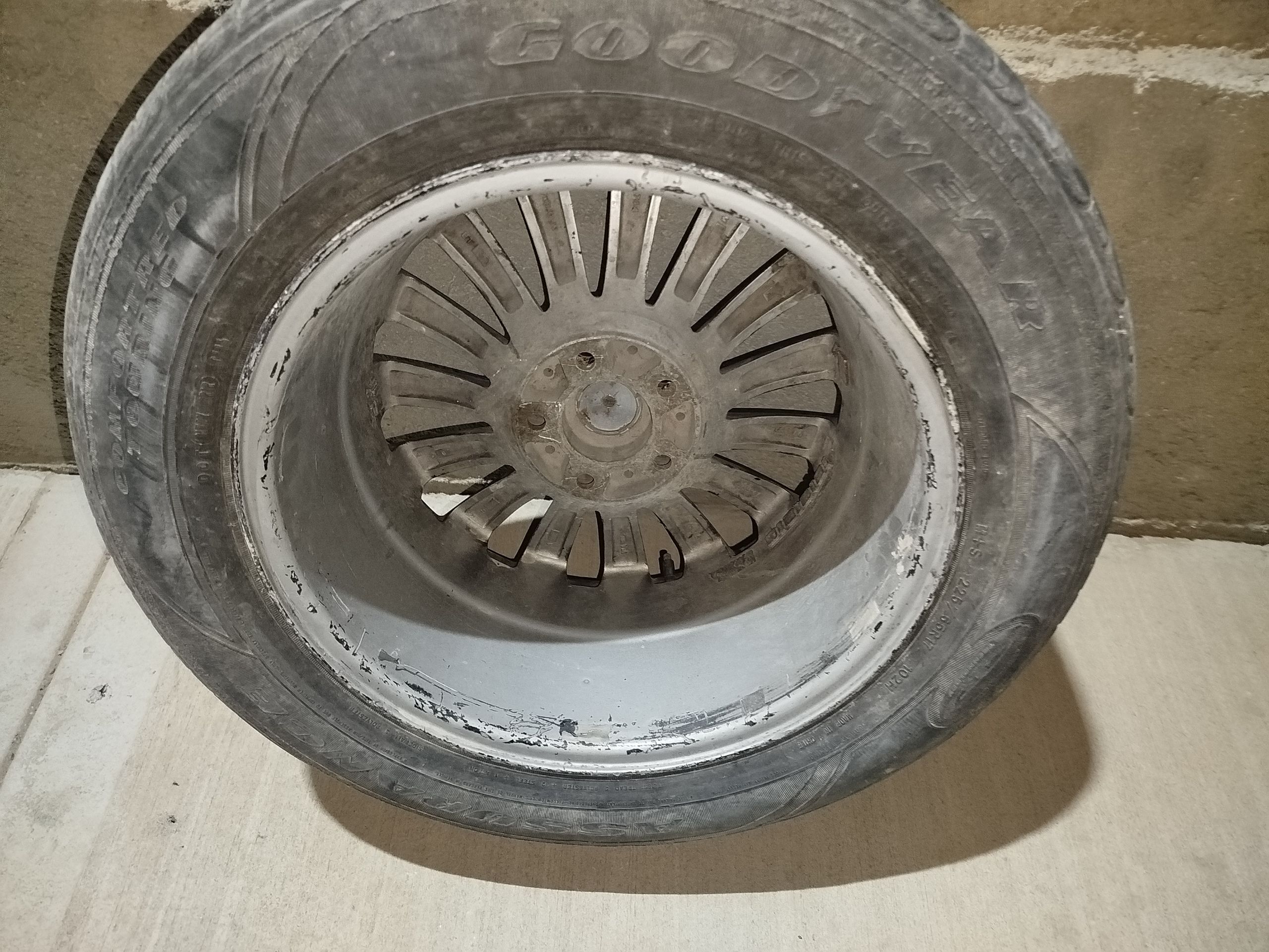17лик айак Тойота 1 000 TMT - Jebel - img 1