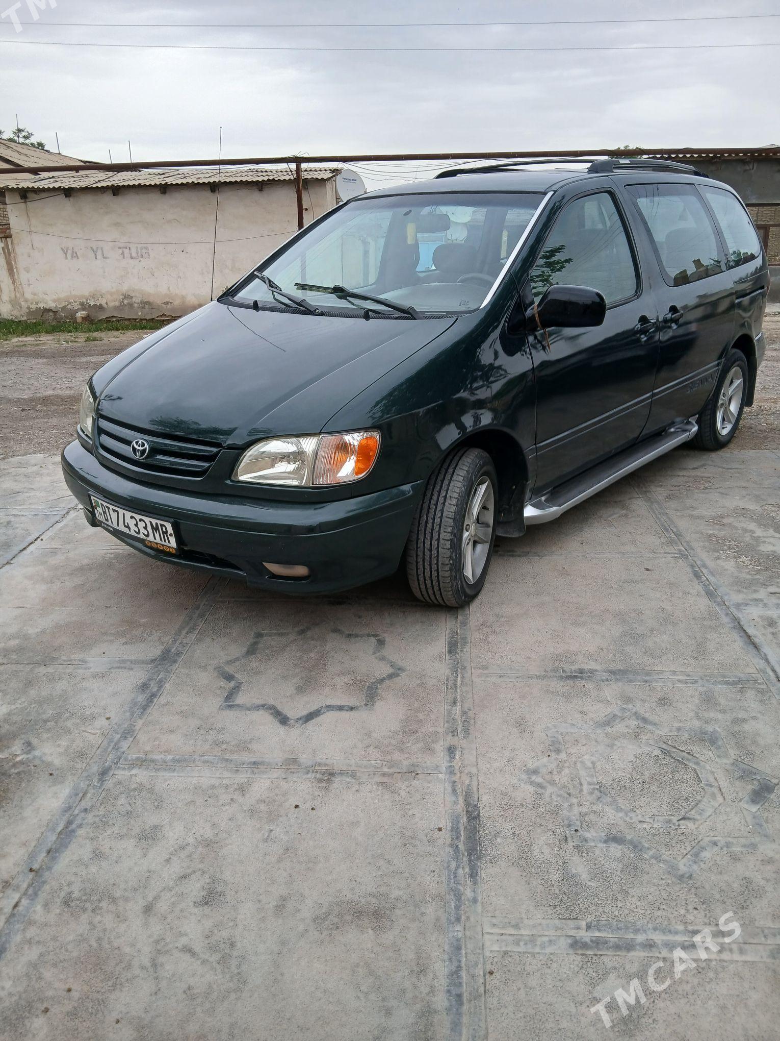 Toyota Sienna 2002 - 190 000 TMT - Mary - img 1