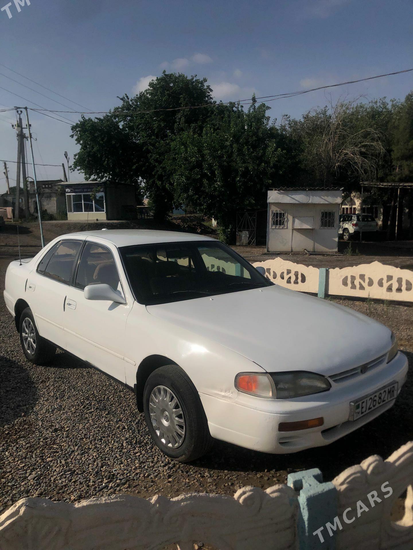 Toyota Camry 1995 - 110 000 TMT - Мары - img 1