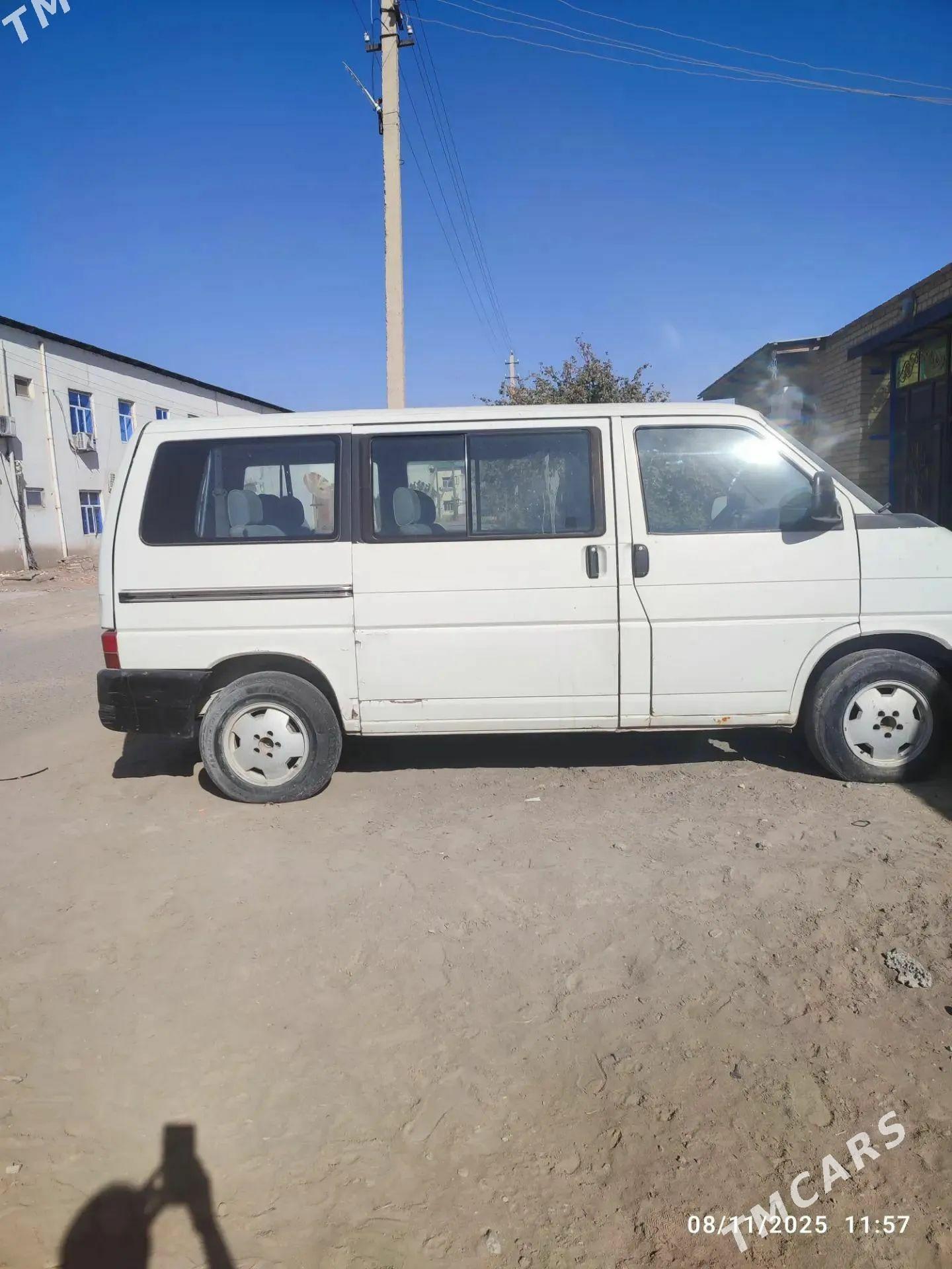 Volkswagen Transporter 1995 - 35 000 TMT - Dänew - img 1