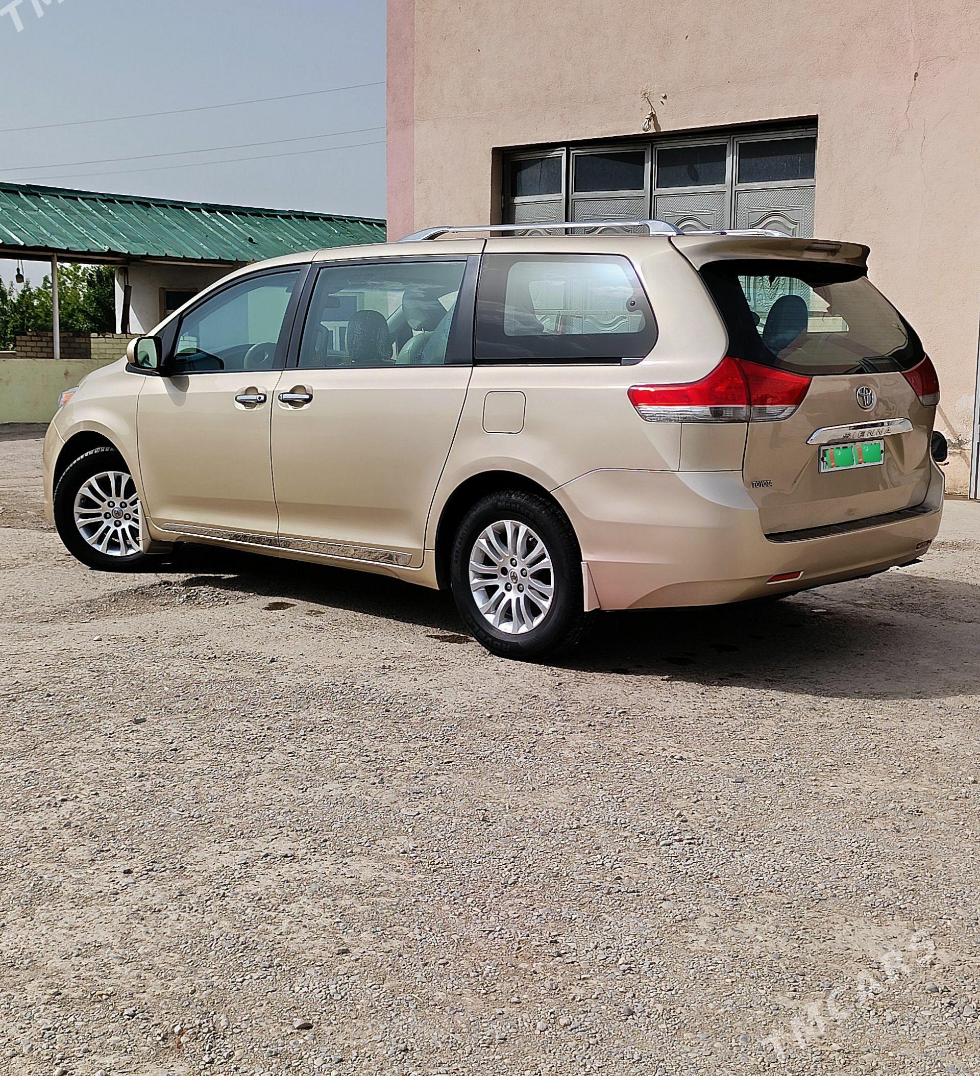 Toyota Sienna 2011 - 320 000 TMT - Mary - img 1