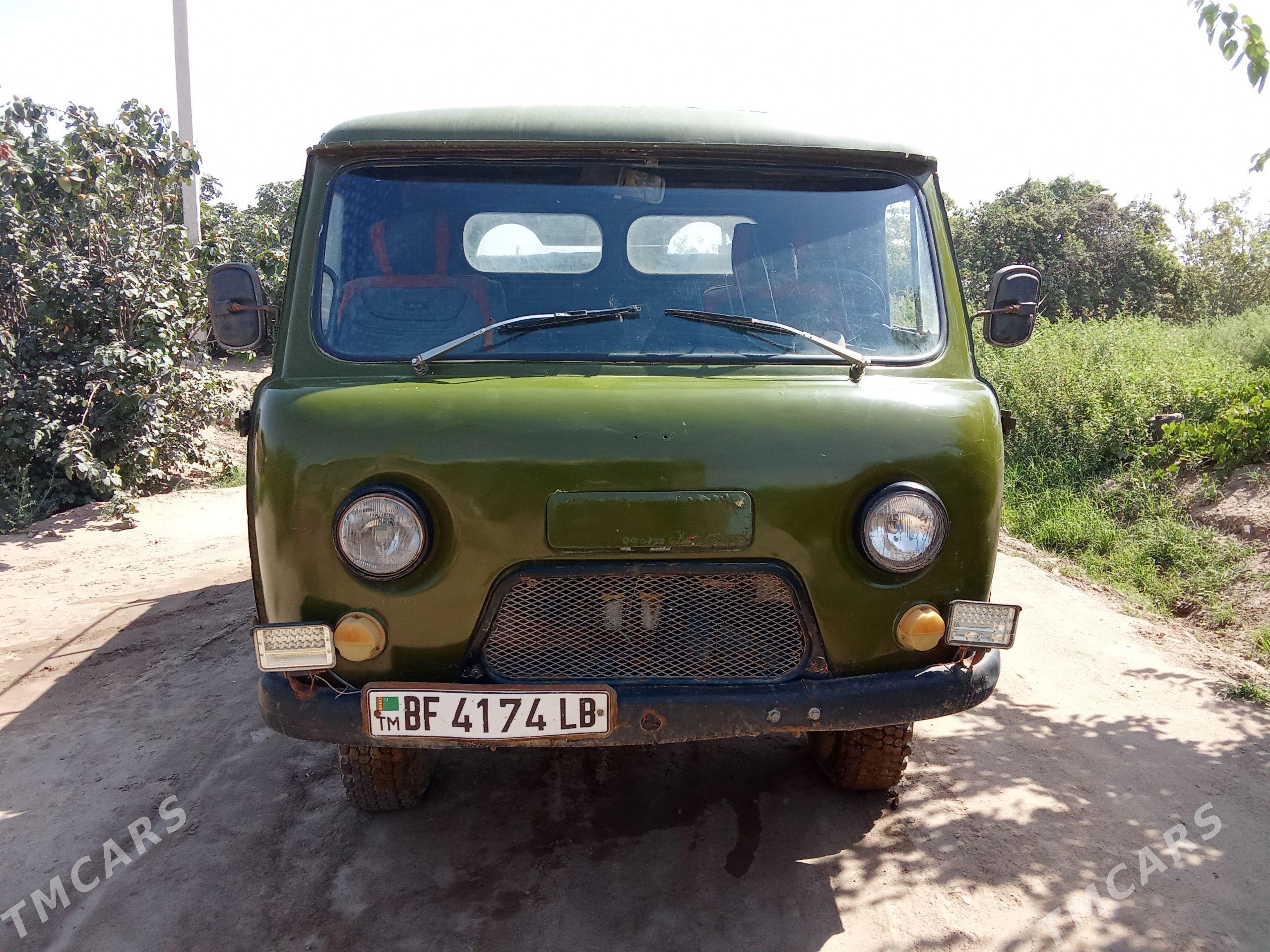 UAZ 452 1984 - 30 000 TMT - Керки - img 1
