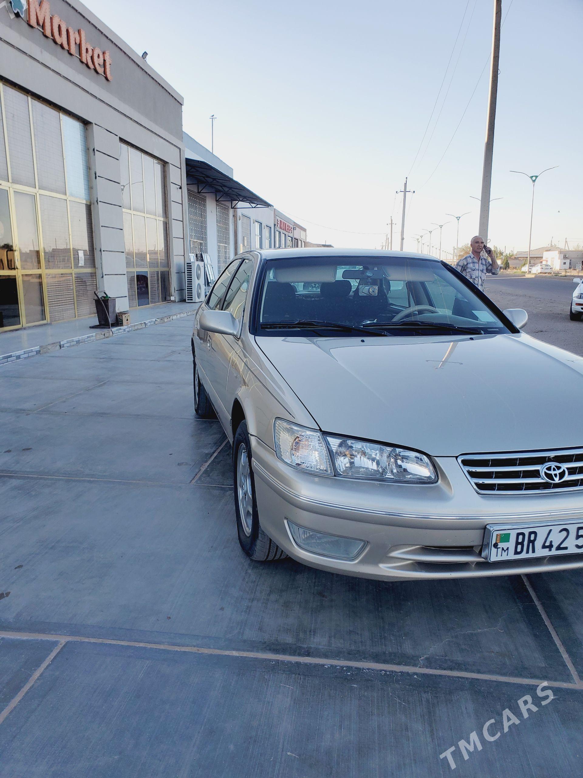 Toyota Camry 1998 - 137 000 TMT - Губадаг - img 1