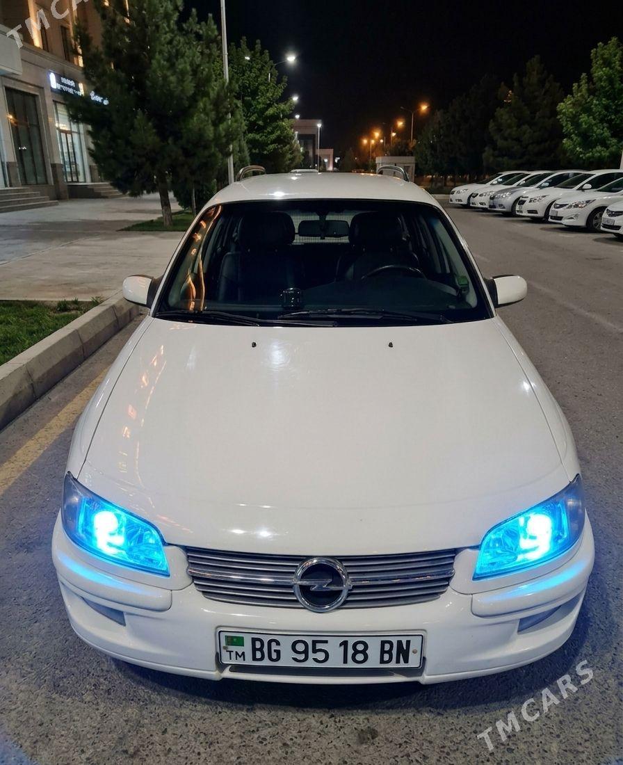 Opel Omega 1995 - 75 000 TMT - Хазар - img 1