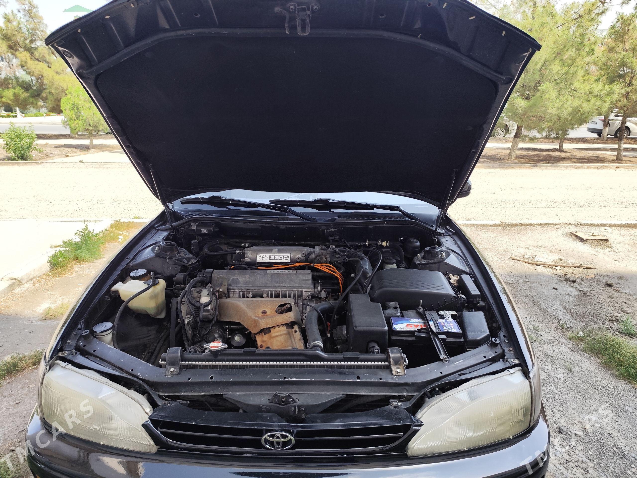Toyota Camry 1996 - 125 000 TMT - Туркменабат - img 1