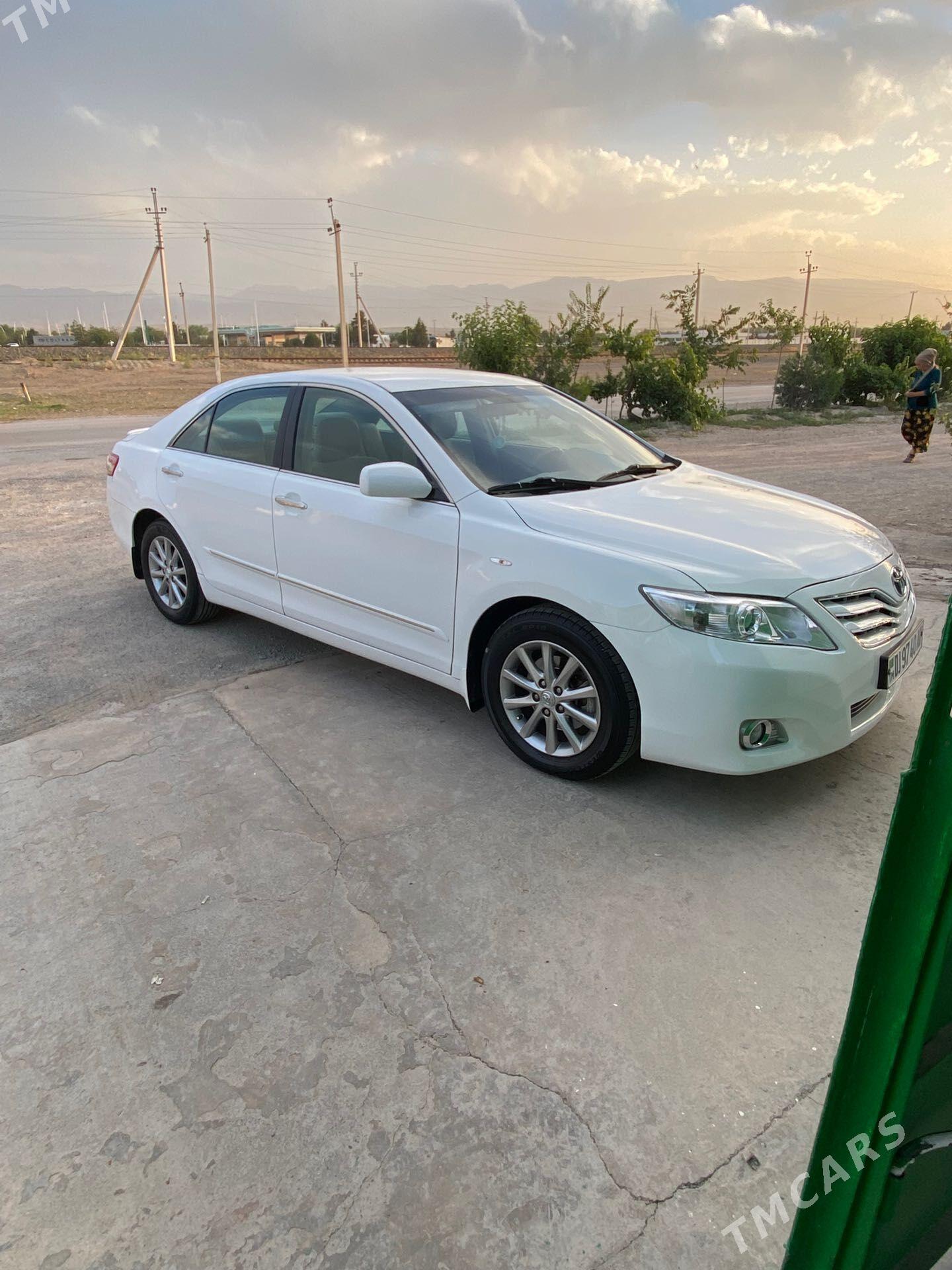 Toyota Camry 2011 - 225 000 TMT - Änew - img 1