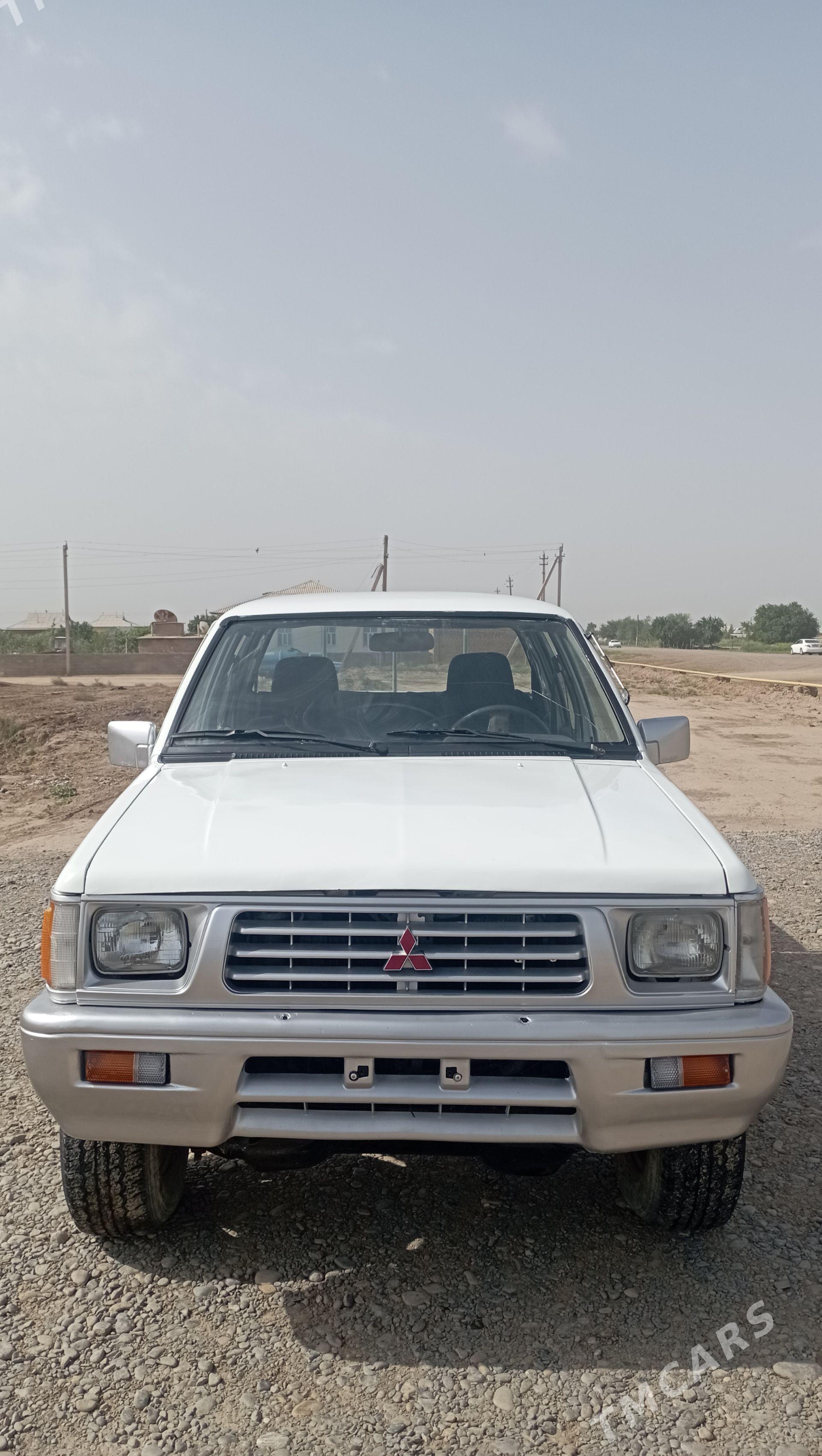 Mitsubishi L200 1997 - 70 000 TMT - Бабадайхан - img 1