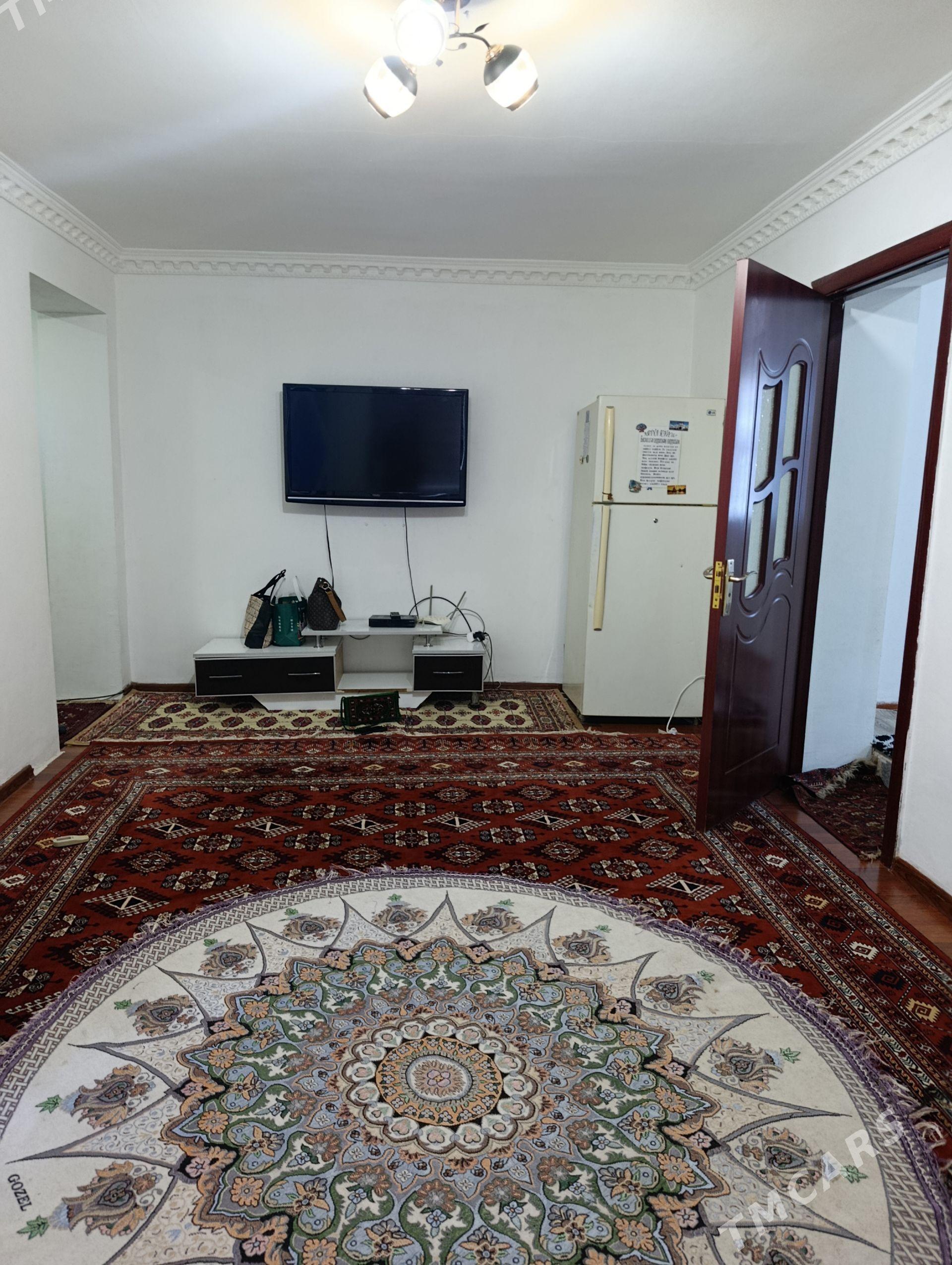 Arenda Gagaryn 1 kom - Район ст. Аэропорта, ул. Гагарина - img 1