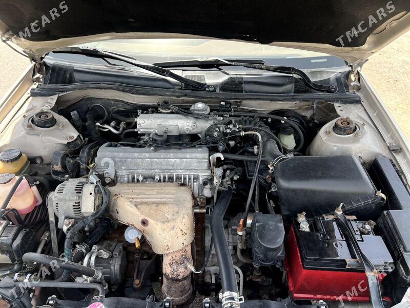 Toyota Camry 1998 - 145 000 TMT - Векильбазар - img 1