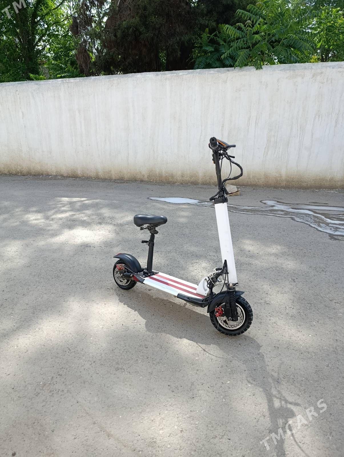 Elektrony skutyr - 30 mkr - img 1