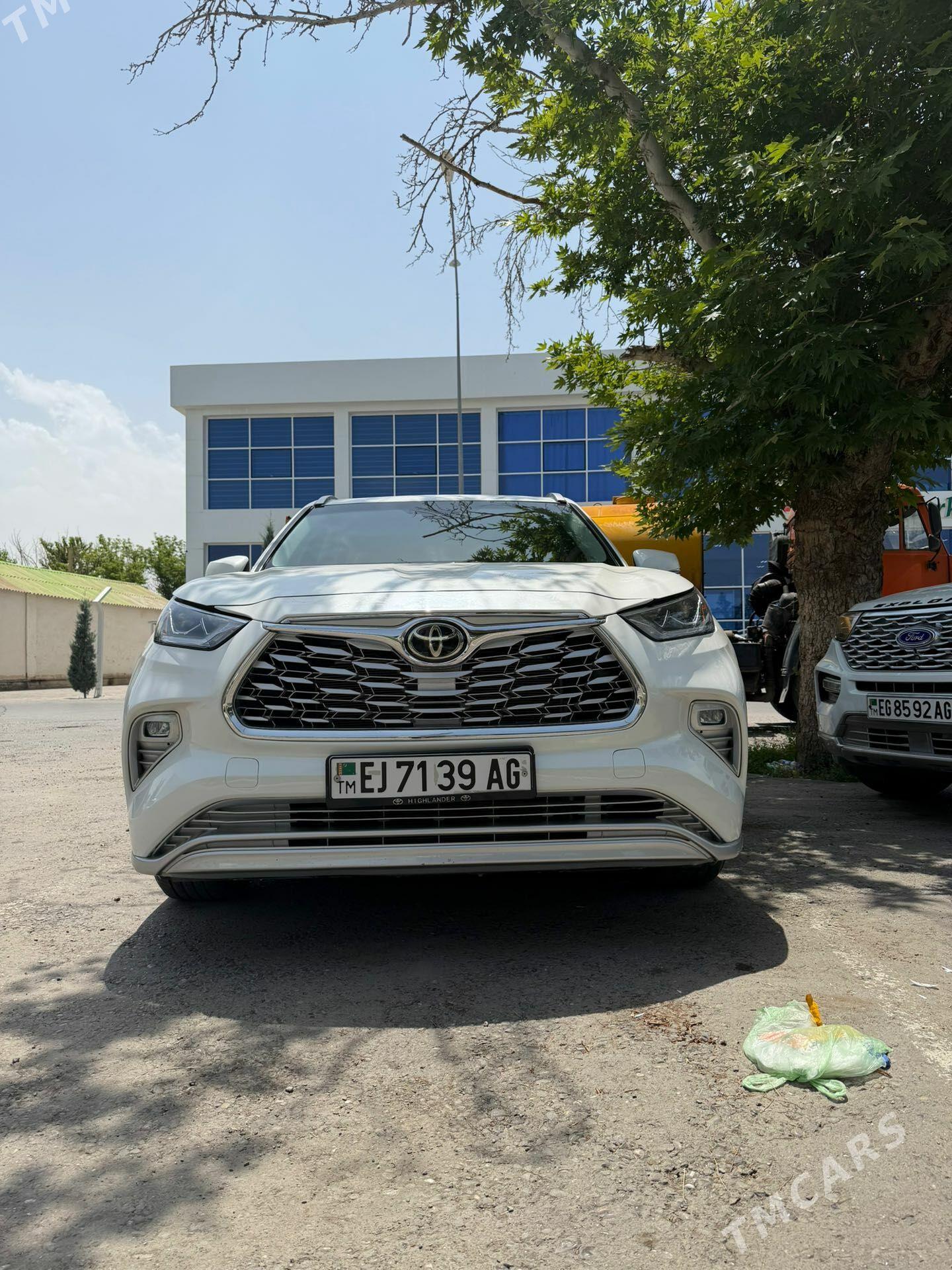 Toyota Highlander 2022 - 510 000 TMT - Ашхабад - img 1