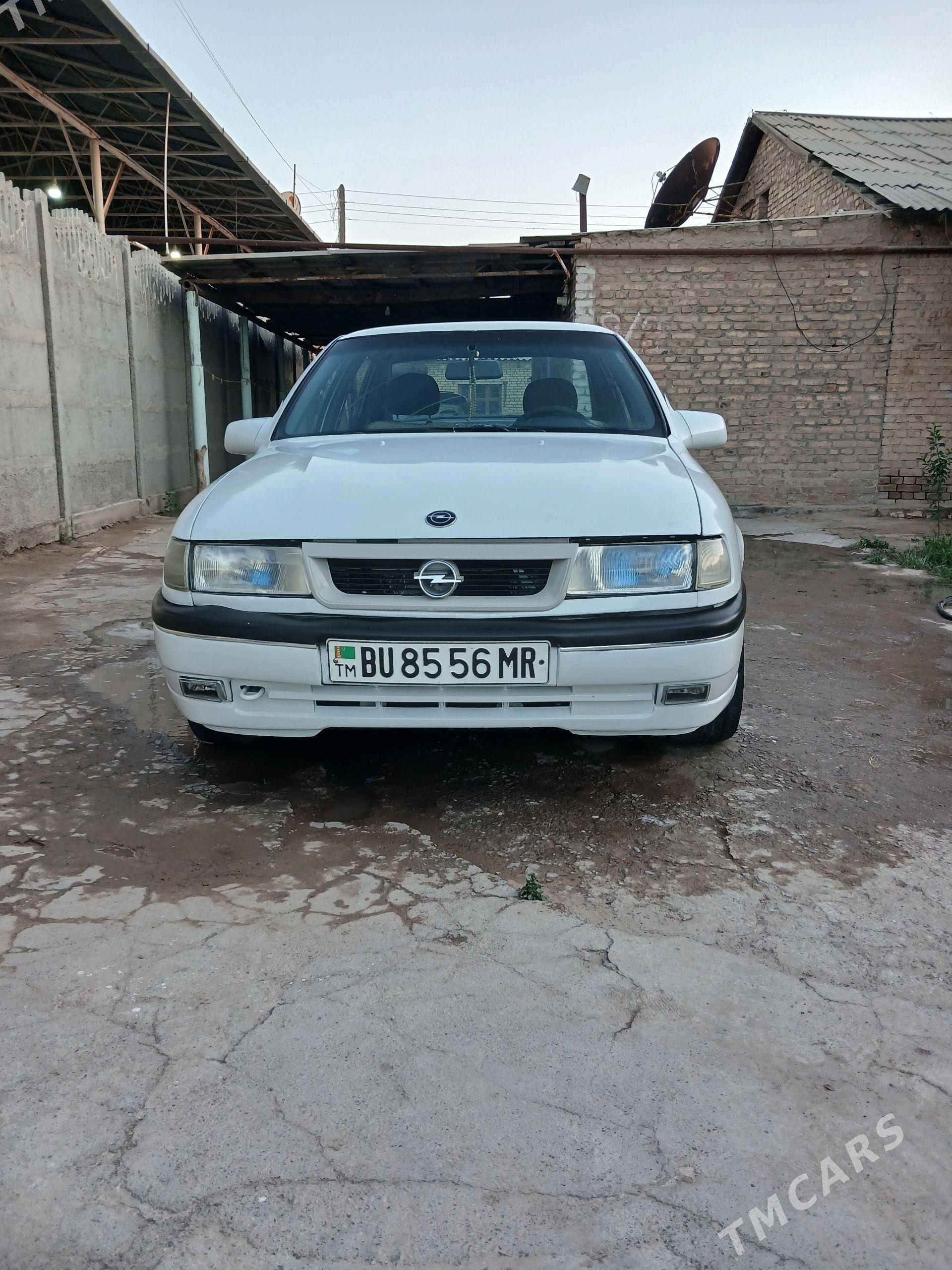 Opel Vectra 1990 - 37 000 TMT - Wekilbazar - img 1