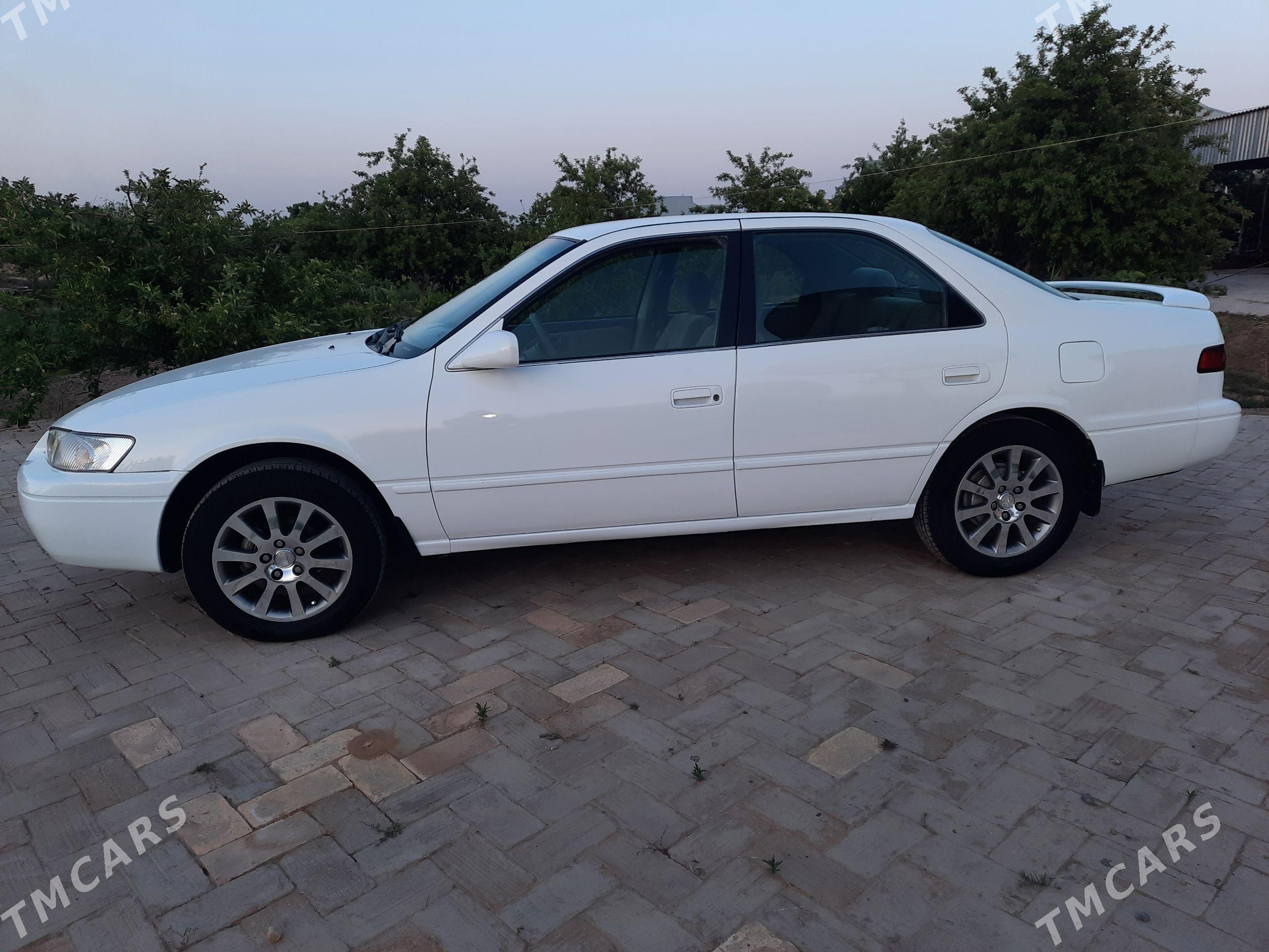 Toyota Camry 1999 - 160 000 TMT - Baýramaly - img 1