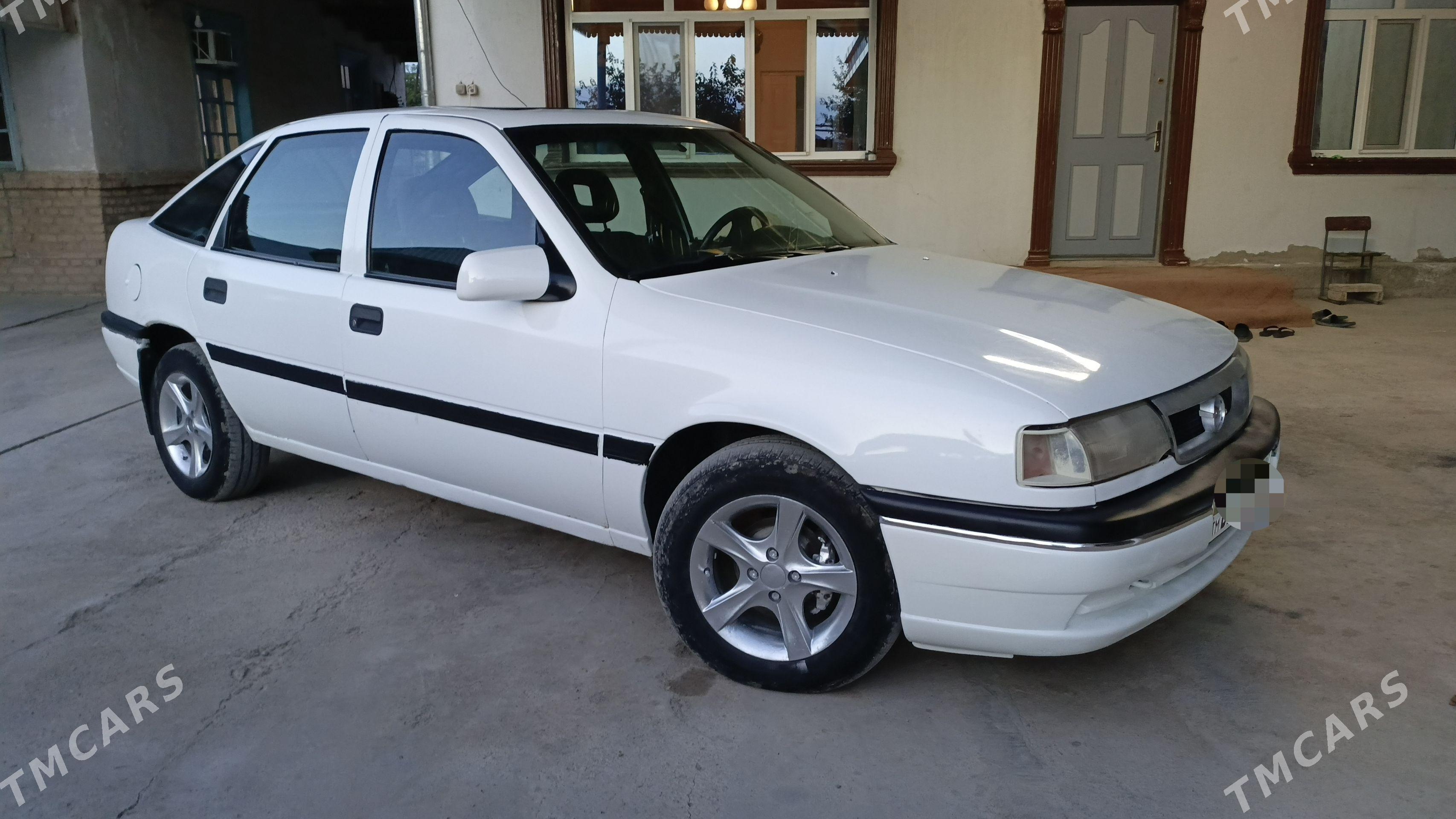 Opel Vectra 1992 - 26 000 TMT - Wekilbazar - img 1