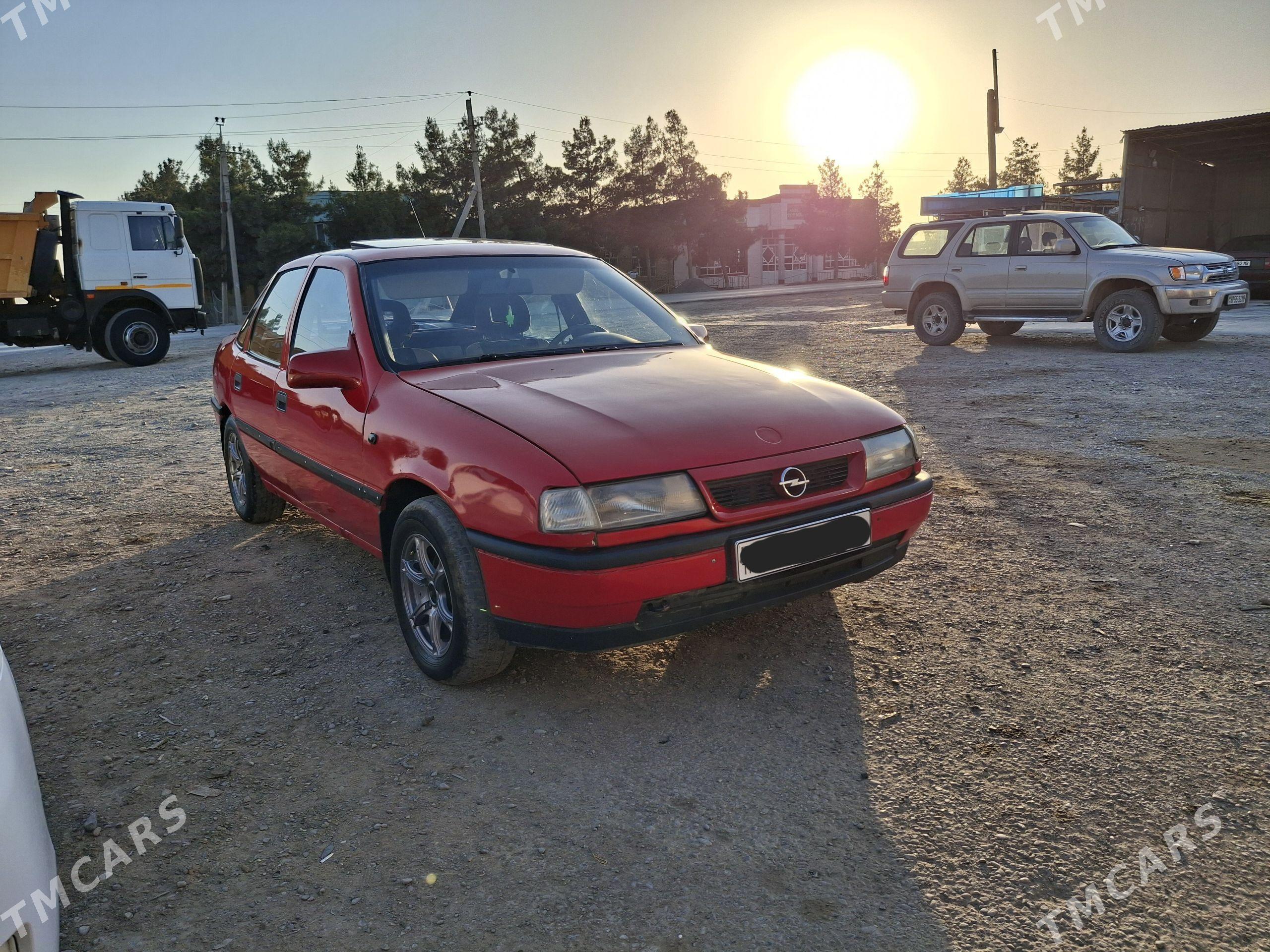 Opel Vectra 1992 - 32 000 TMT - Мары - img 1